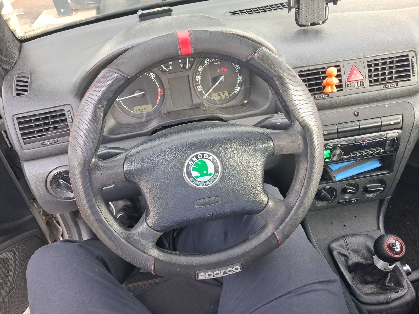 Škoda Octavia, 1.9 TDI, zamluveno - fotka 3
