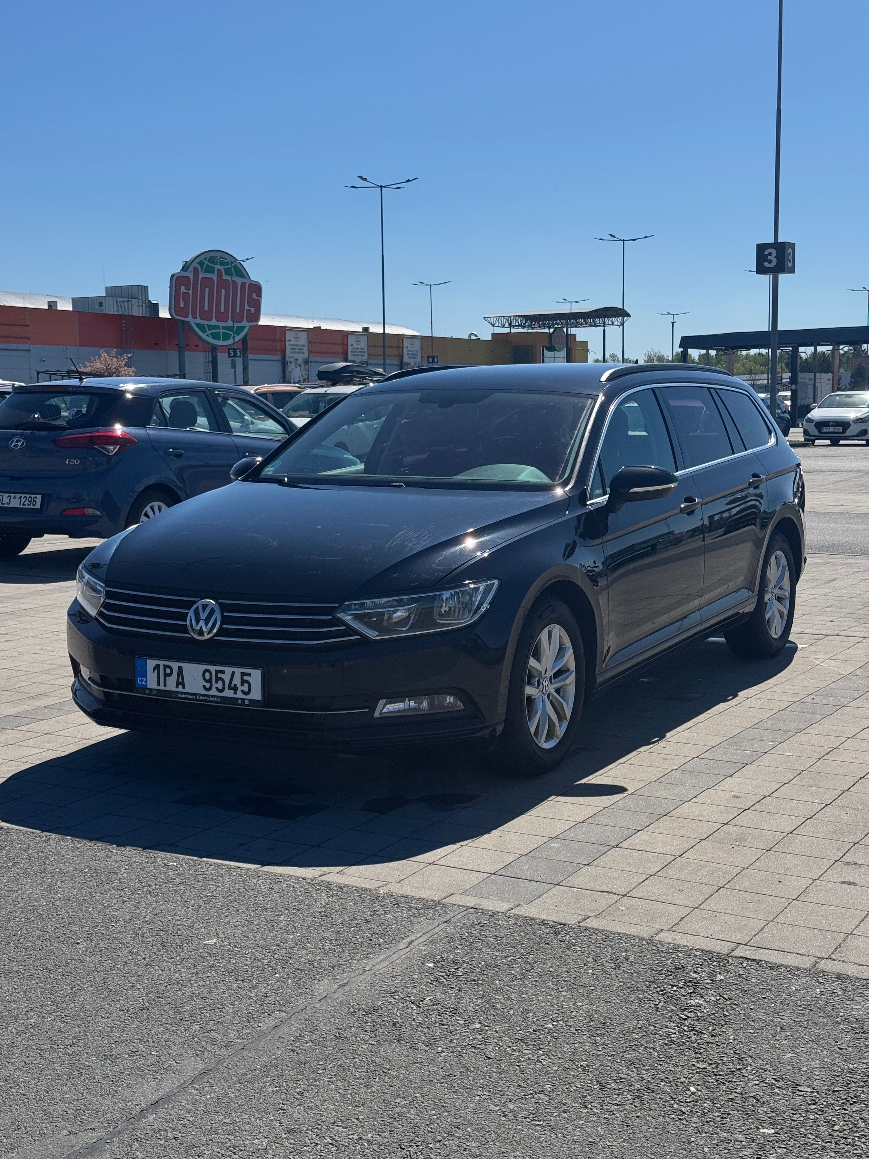 Volkswagen Passat, B8 2.0 TDI - fotka 4