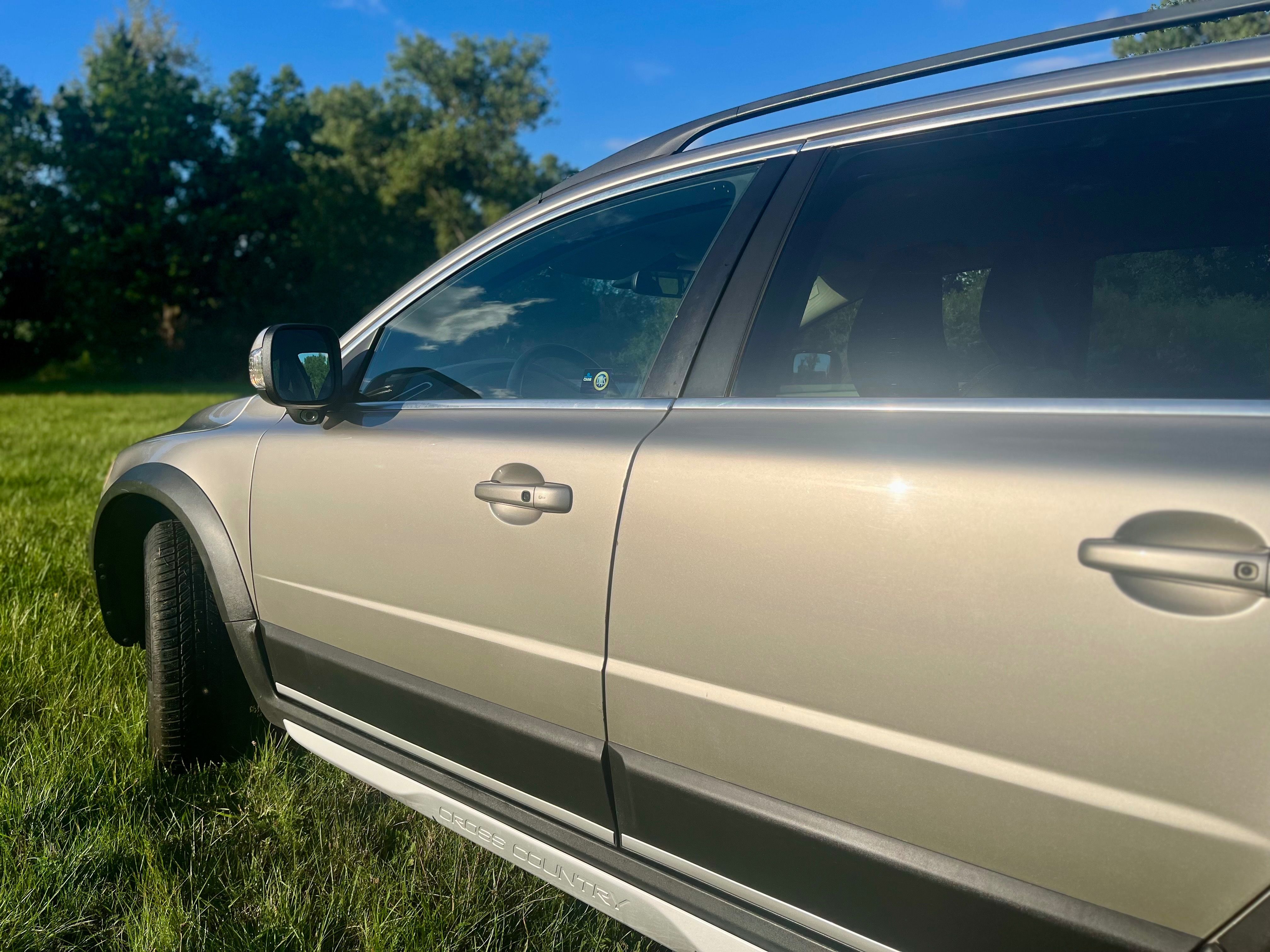 Volvo XC70, Volvo XC70 T6 AWD 210 kW – LPG - fotka 4