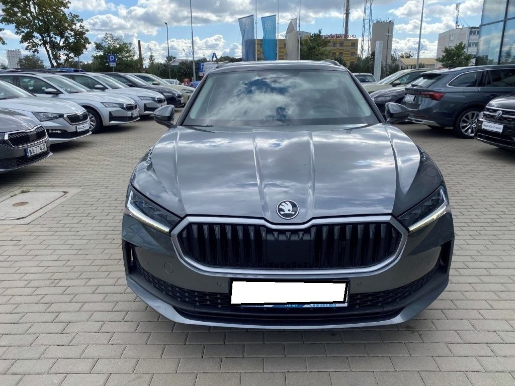Škoda Superb - fotka 2