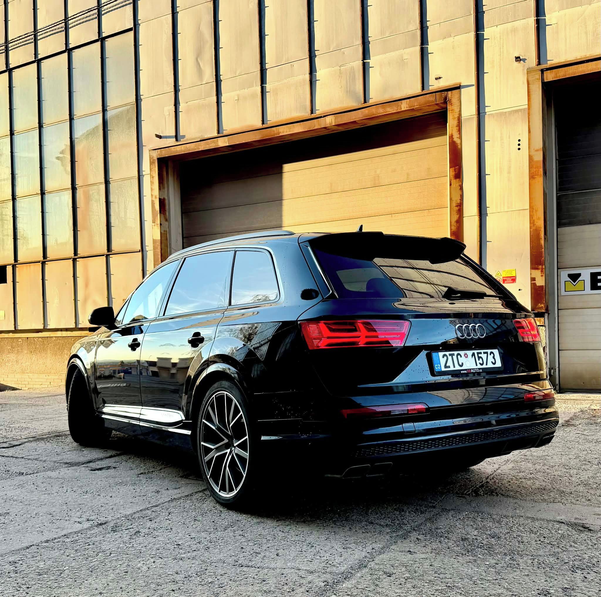 Audi SQ7, AUDI SQ7 4.0 V8 320KW - fotka 5