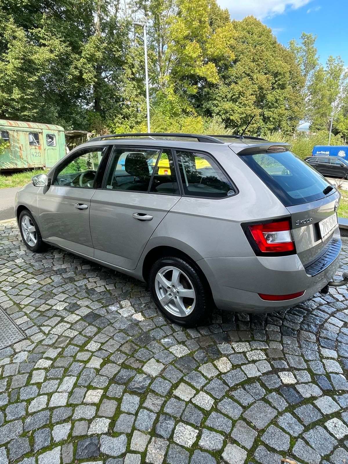 Škoda Fabia, 1,0 55kw - fotka 4