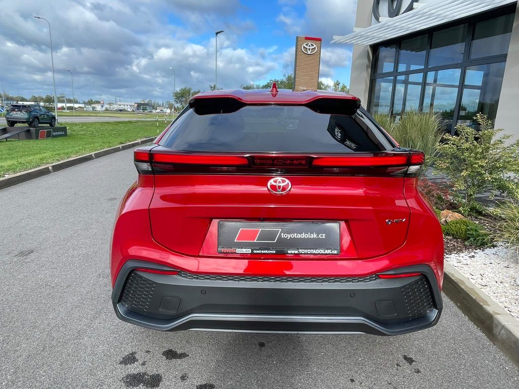 Toyota C-HR, 1.8 Hybrid FWD Style - fotka 3