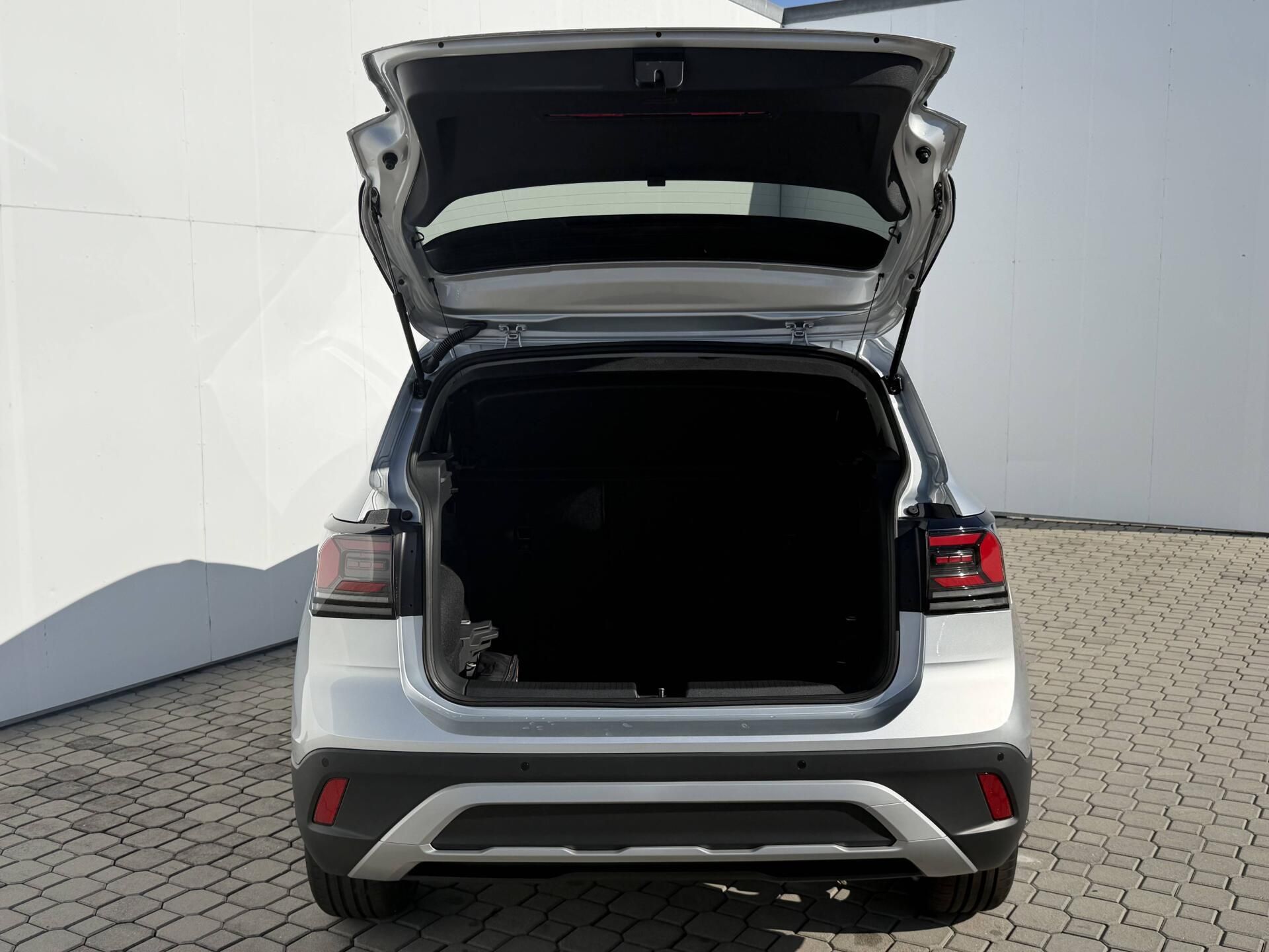 Volkswagen T-Cross, People 5G 1,0TSI - fotka 4