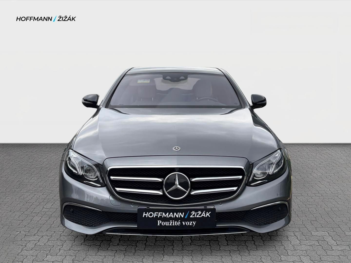 Mercedes-Benz Třídy E, 350 d AVANTGARDE 4MATIC - fotka 2