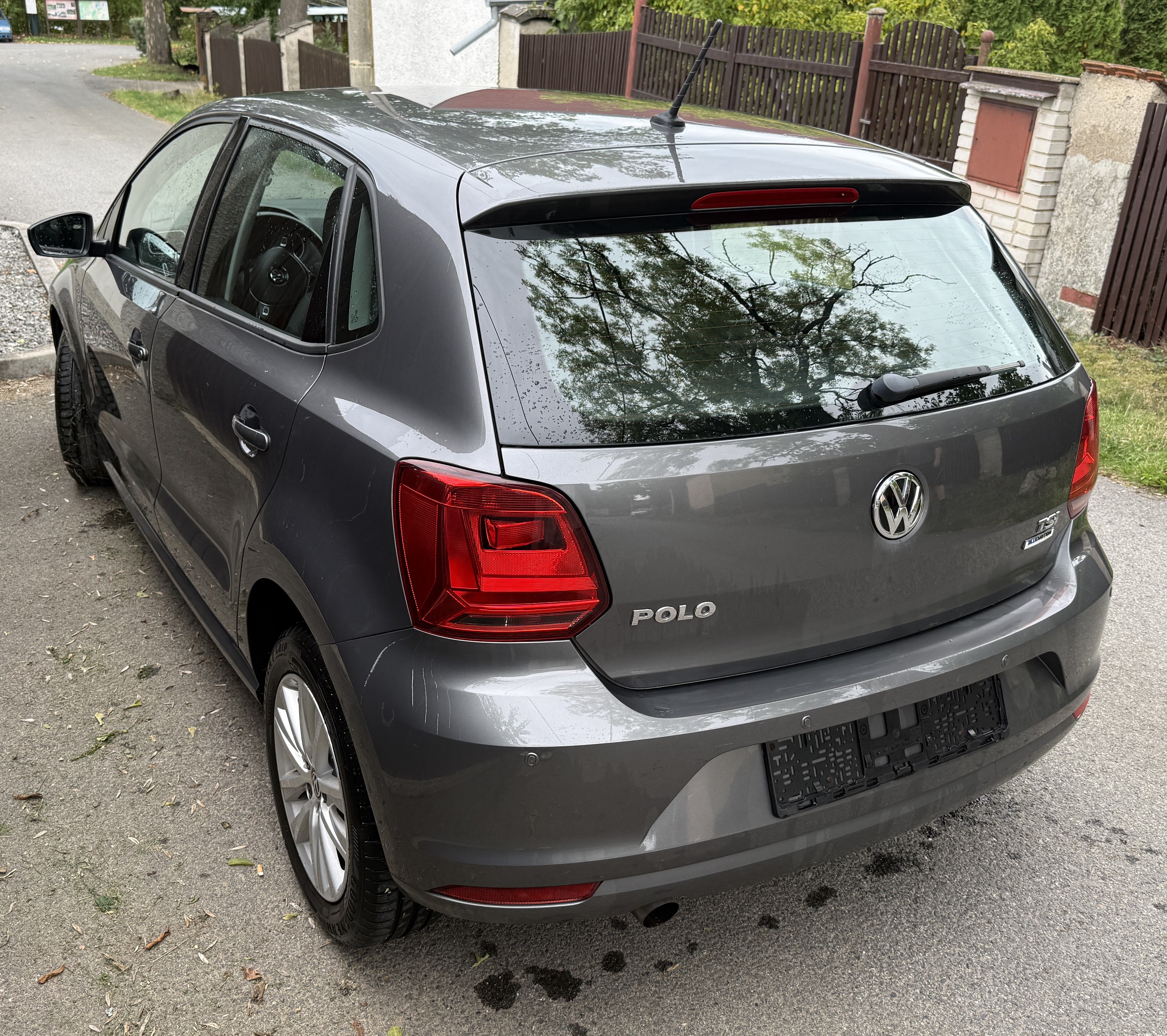 Volkswagen Polo, 81 Kw 6 kvalt - fotka 6
