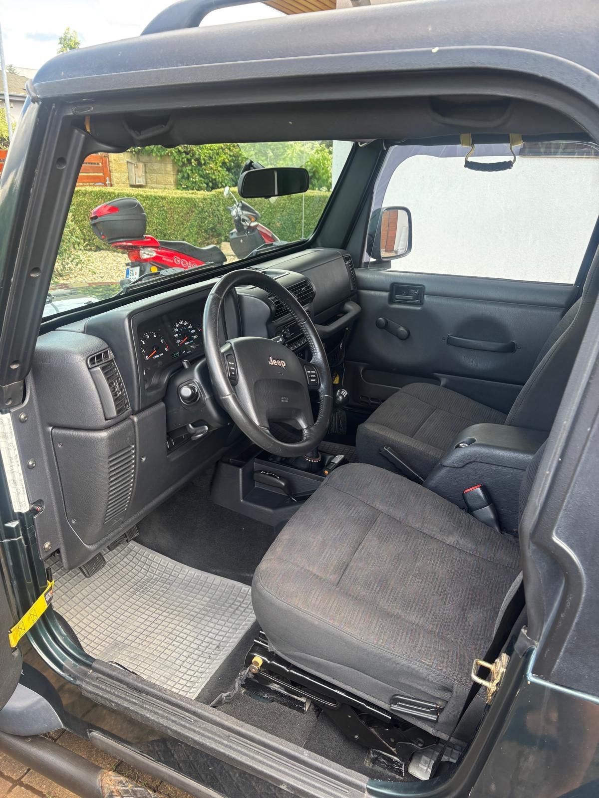 Jeep Wrangler, TJ 2.4i 4x4 - fotka 3