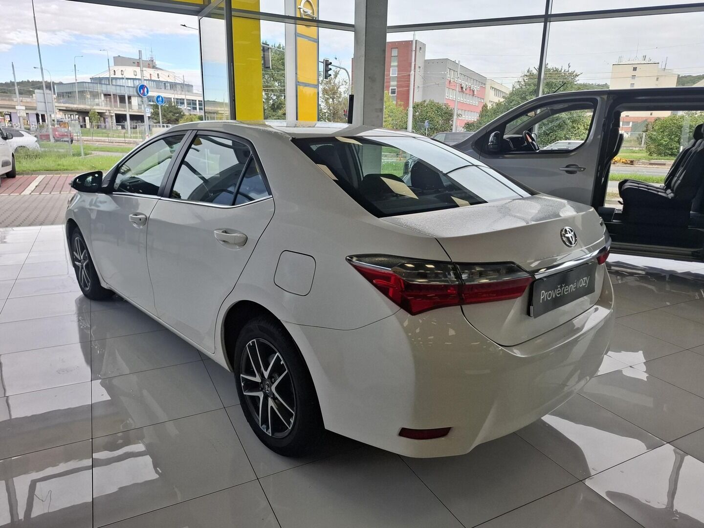 Toyota Corolla, 1.6VVT-i 97KW 2017 - fotka 4