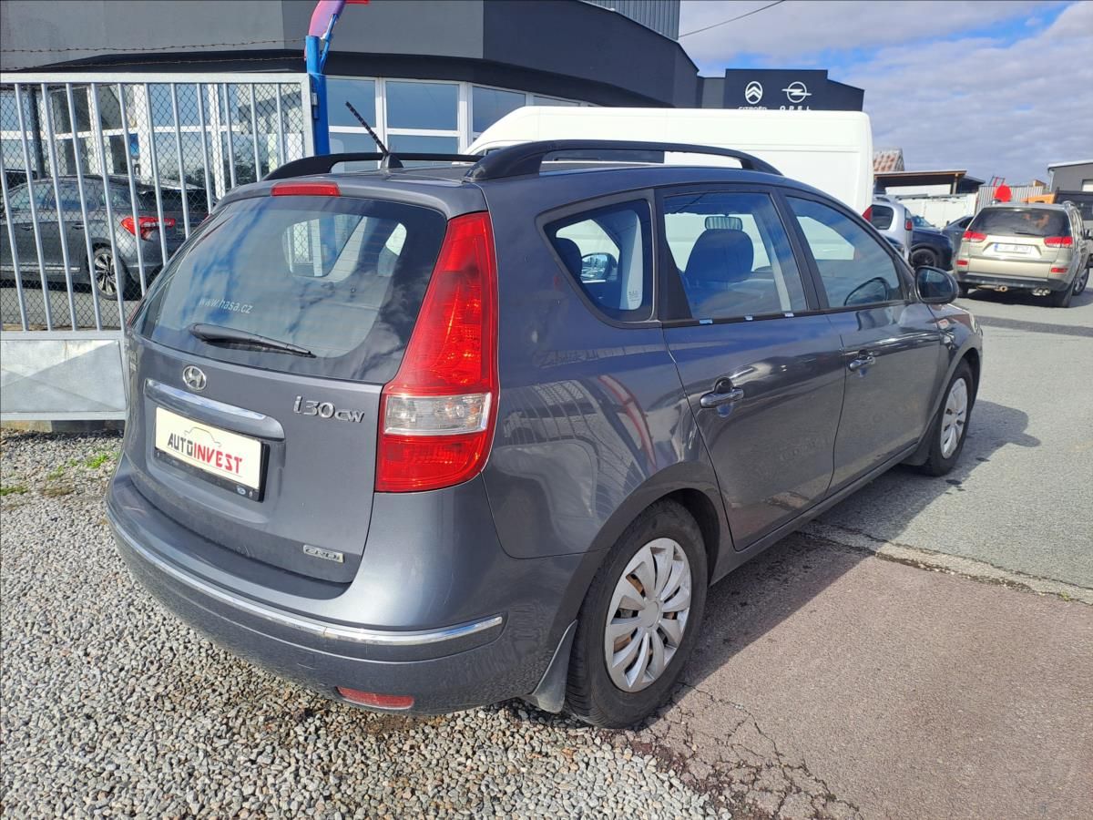 Hyundai i30, 1,6 CRD - fotka 3
