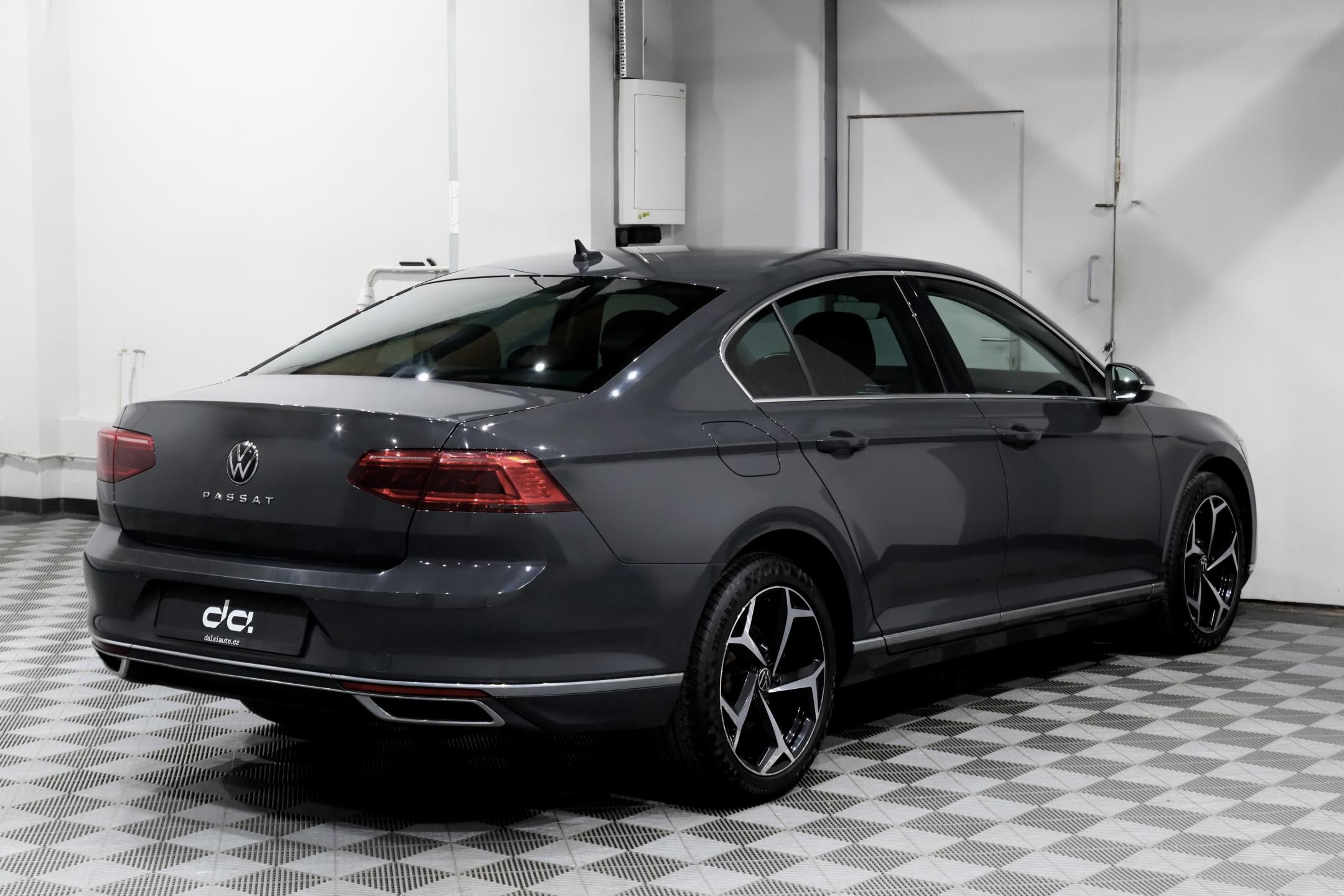 Volkswagen Passat, B8 Facelift 1.5 TSI 110 kW DSG - fotka 5