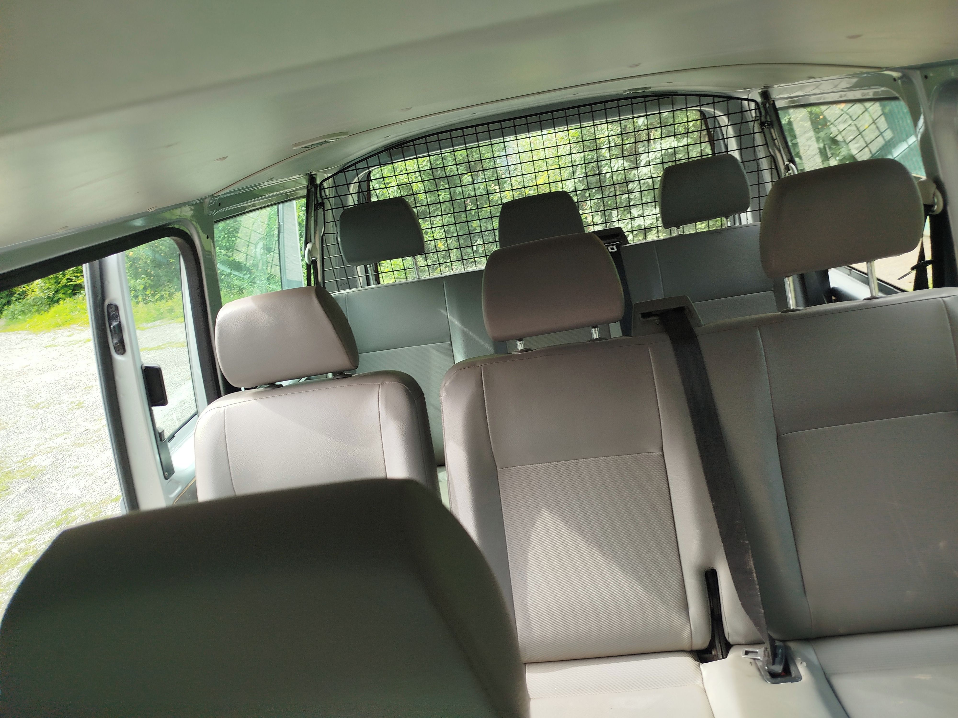 Volkswagen Transporter, Caravelle 2.5 TDi, 4x4, 9 míst - fotka 2