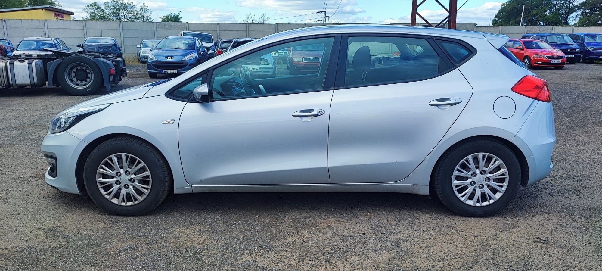 Kia Cee´d, Kia Cee'd 1.4 - fotka 6
