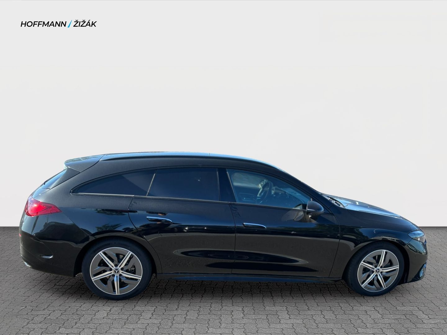 Mercedes-Benz CLA, 200 Shooting Brake - fotka 6