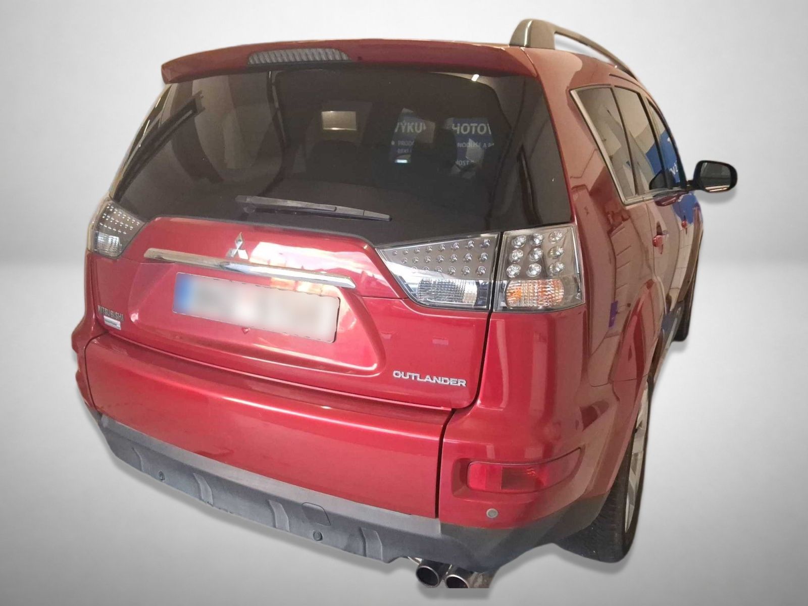 Mitsubishi Outlander, 2.2 DI-D, 4X4, 7 míst - fotka 2
