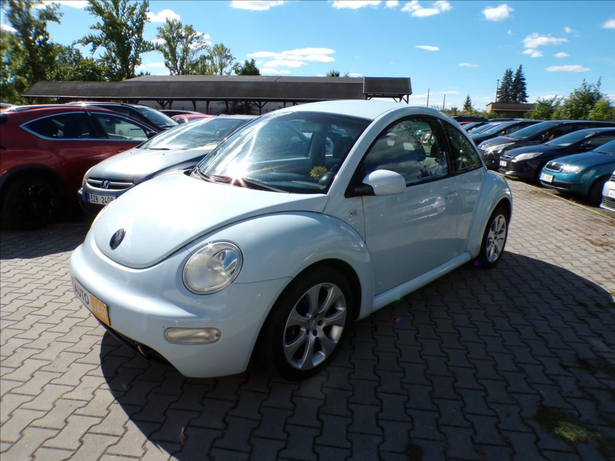 Volkswagen New Beetle, 1,6 i - fotka 2