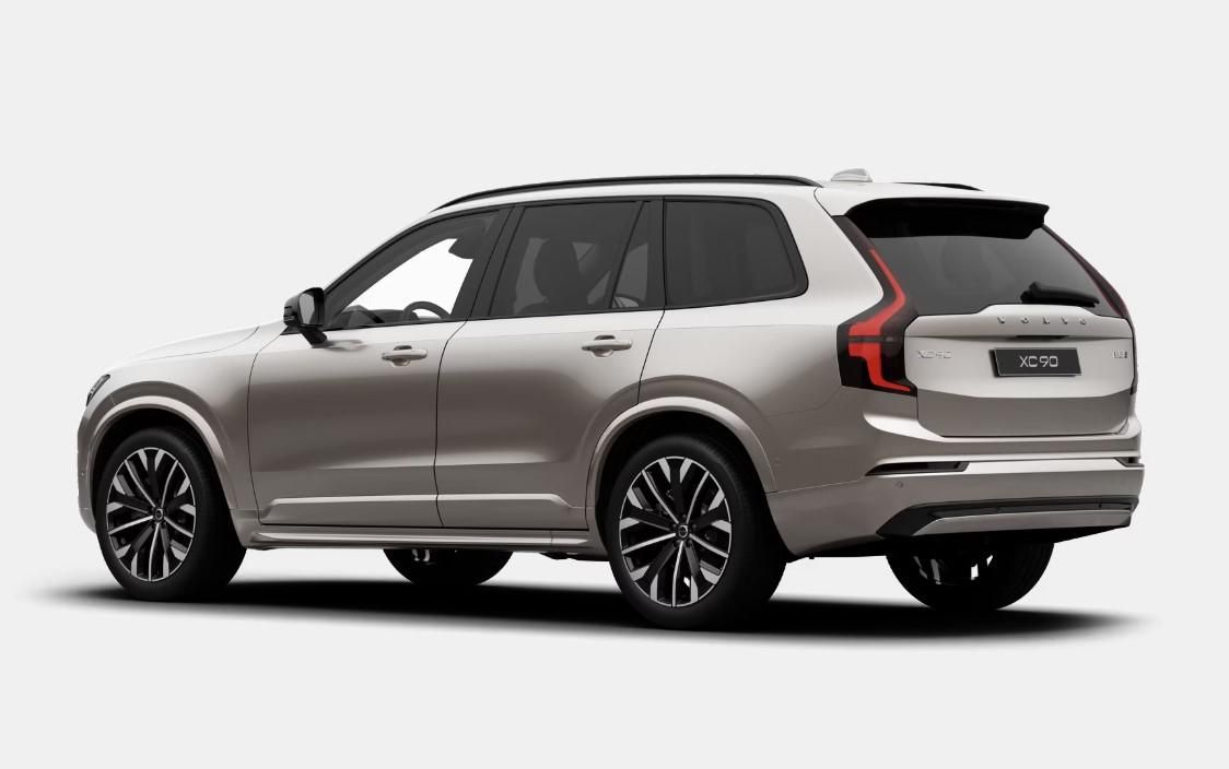 Volvo XC90, B5 AWD AUT DARK ULTRA 7míst - fotka 6