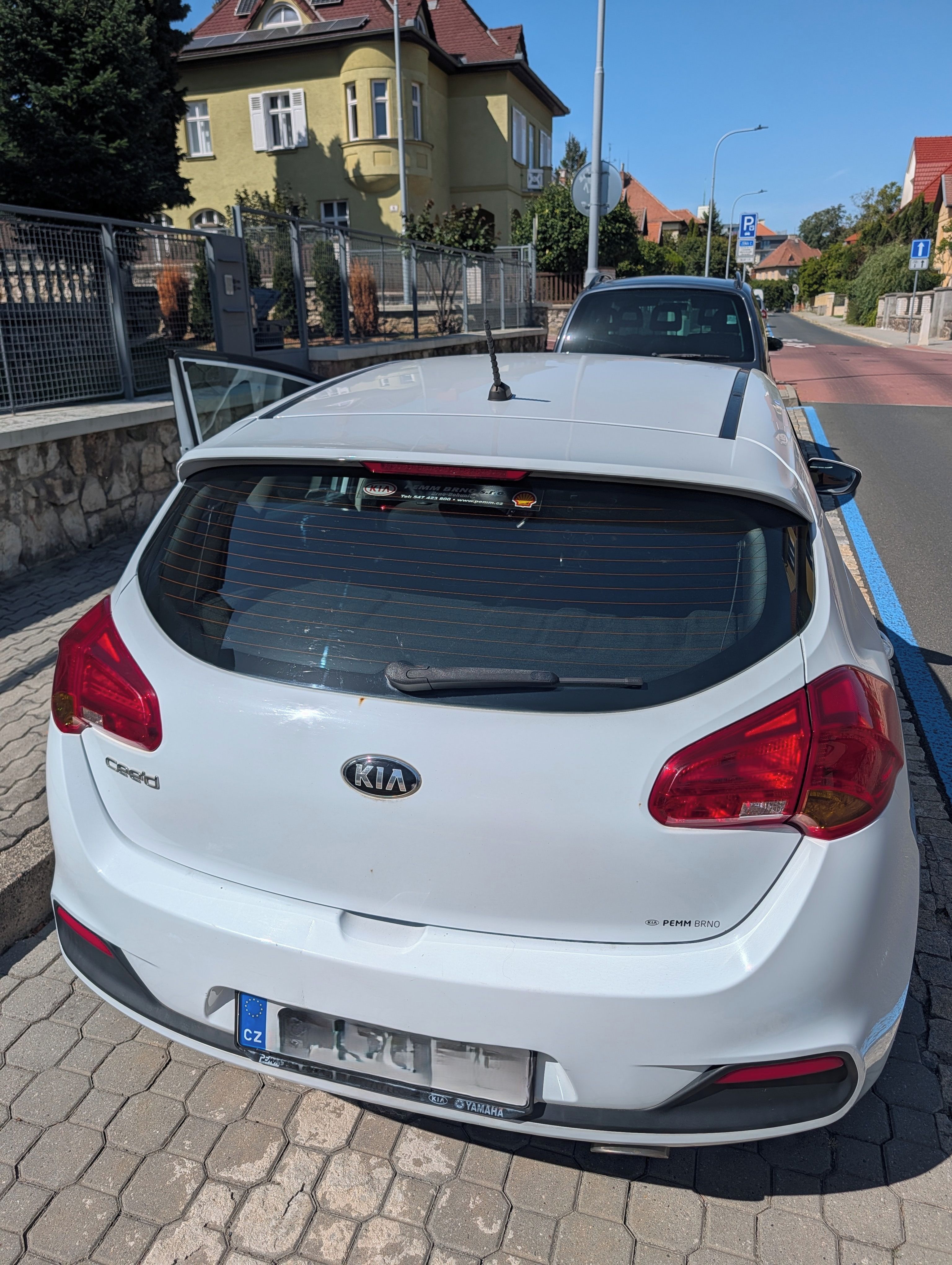 Kia Cee´d, KIA Cee´d 1.6 GDi (99kw) - fotka 6