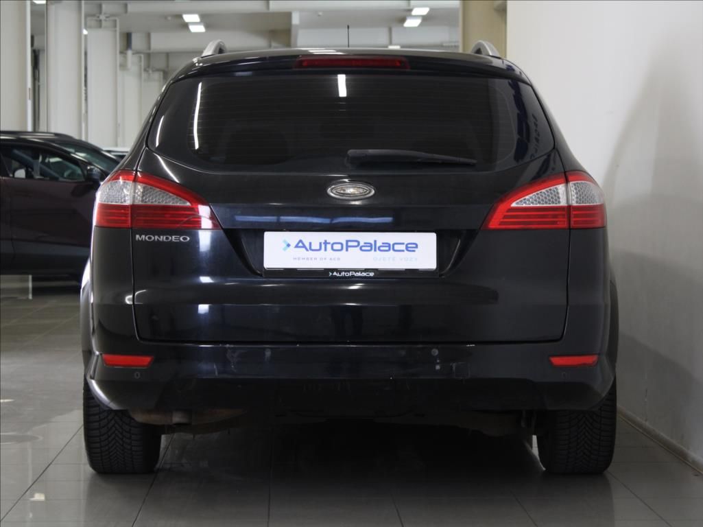 Ford Mondeo, 2,0 TDCI 103kW Ghia STK - fotka 4