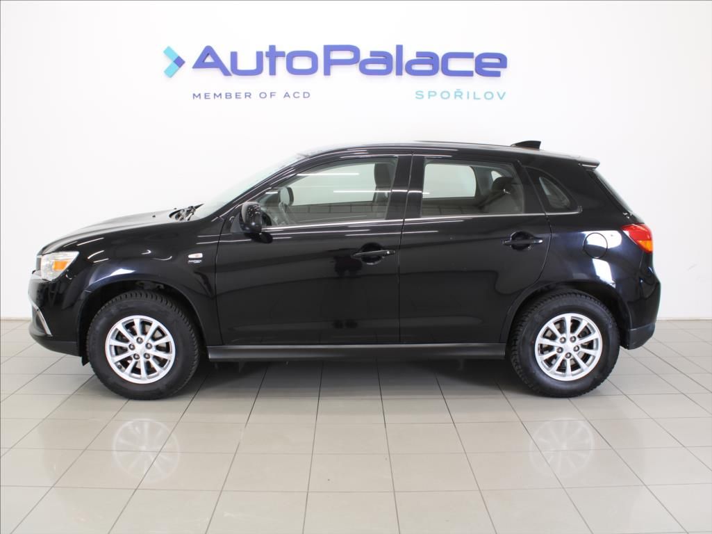 Mitsubishi ASX, 1,6 MIVEC 121tkm. 1.maj.ČR - fotka 5