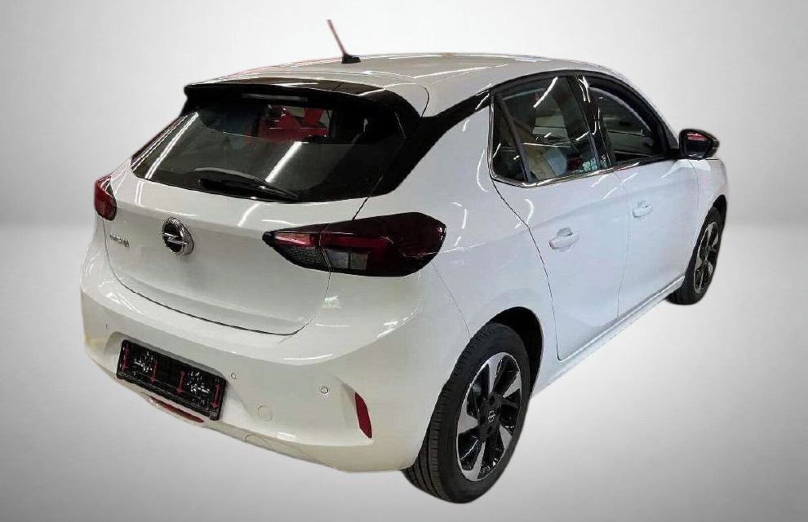 Opel Corsa, 50 kWh, Elegance, Automat - fotka 2