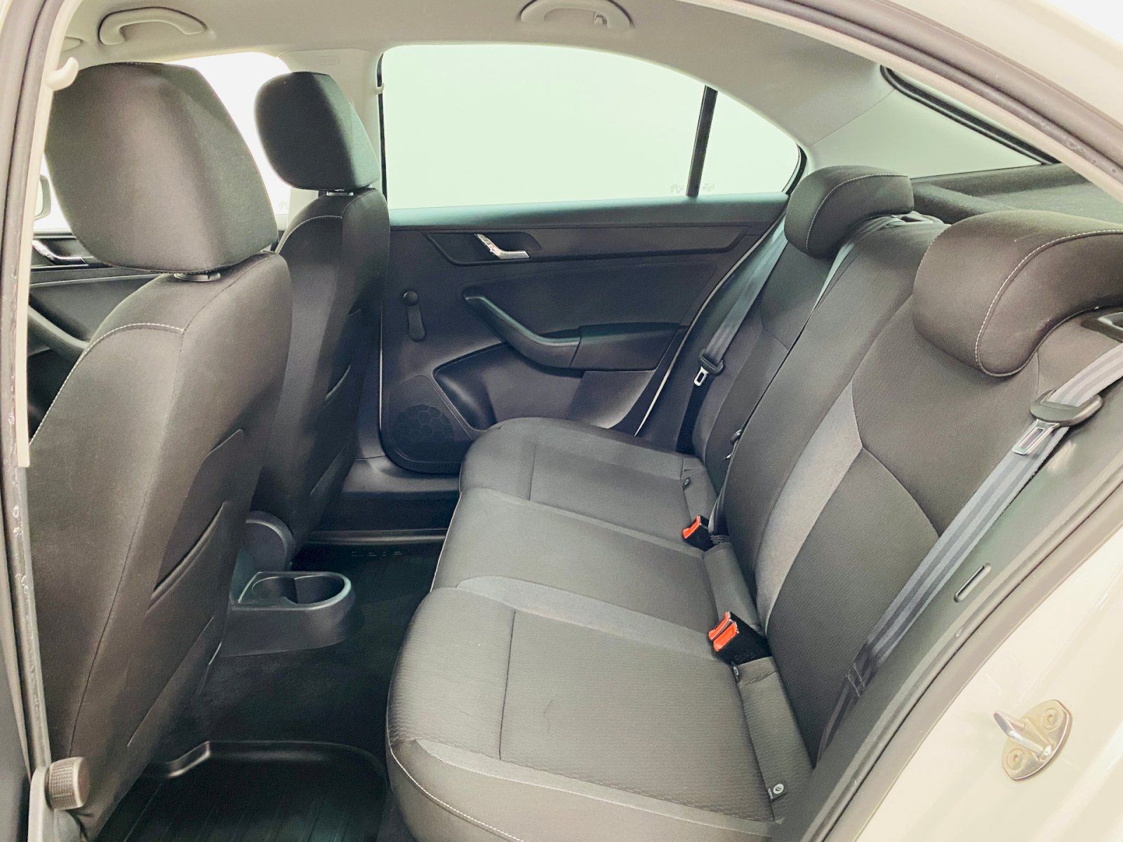 Škoda Rapid, 1.2 TSI 77 kW Ambition - fotka 6