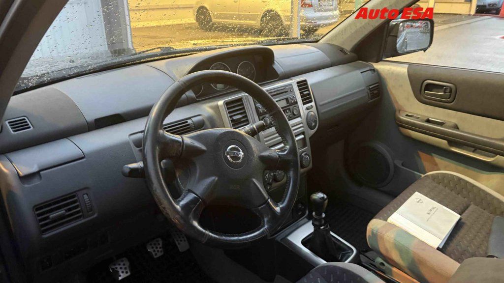 Nissan X-Trail, 2.2.CDi,2.maj,ČR - fotka 3