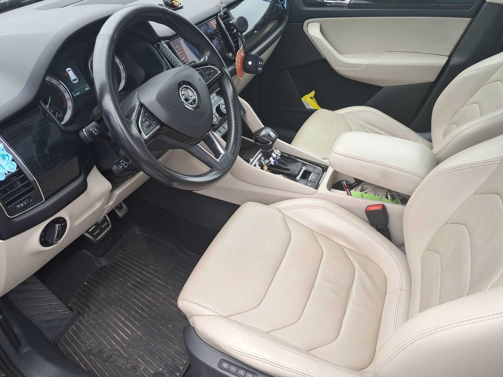 Škoda Kodiaq, 2.0 TDI 4x4, 4X4, Automat - fotka 3