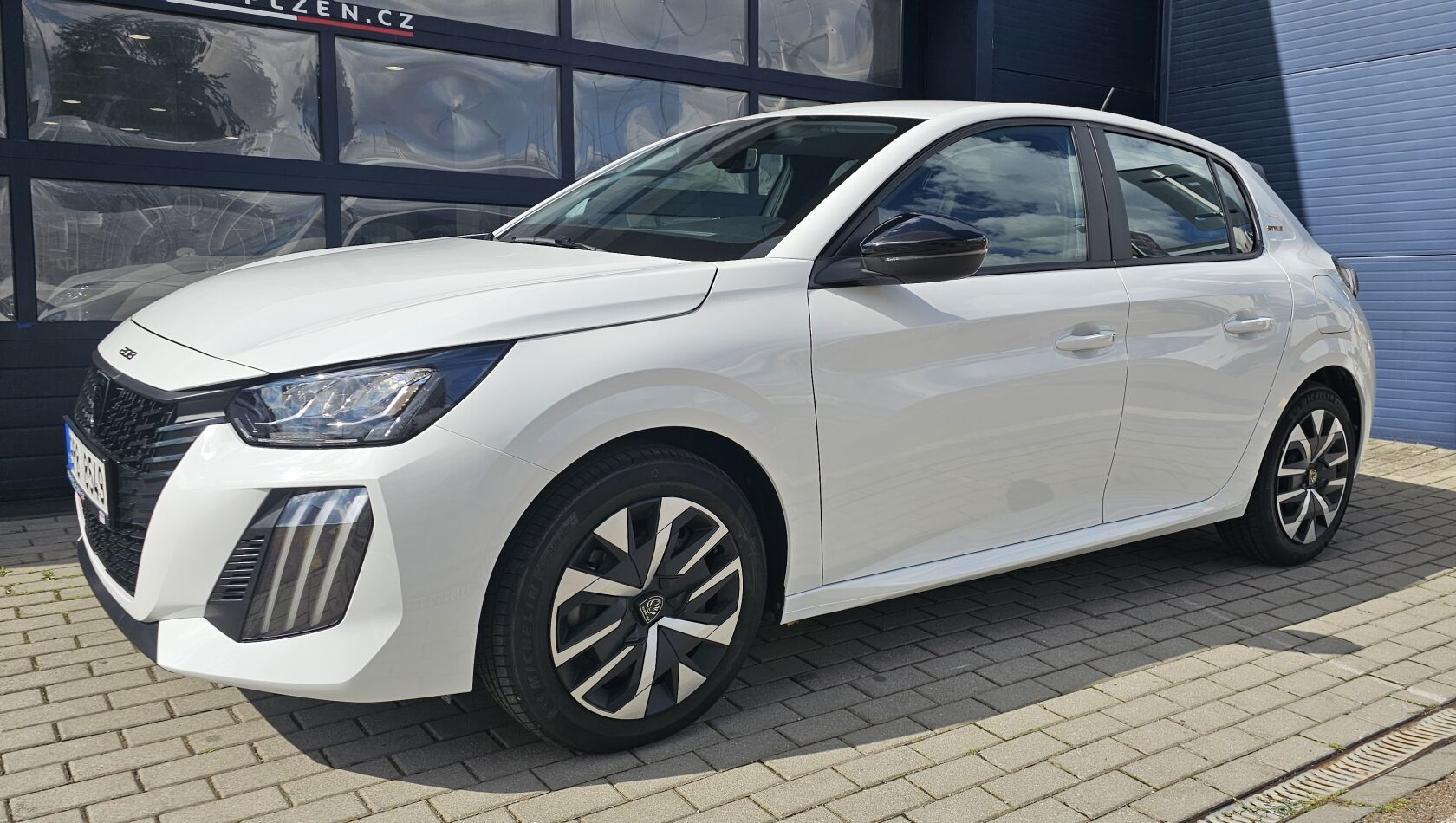Peugeot 208, STYLE PureTech 100 S&S MAN6