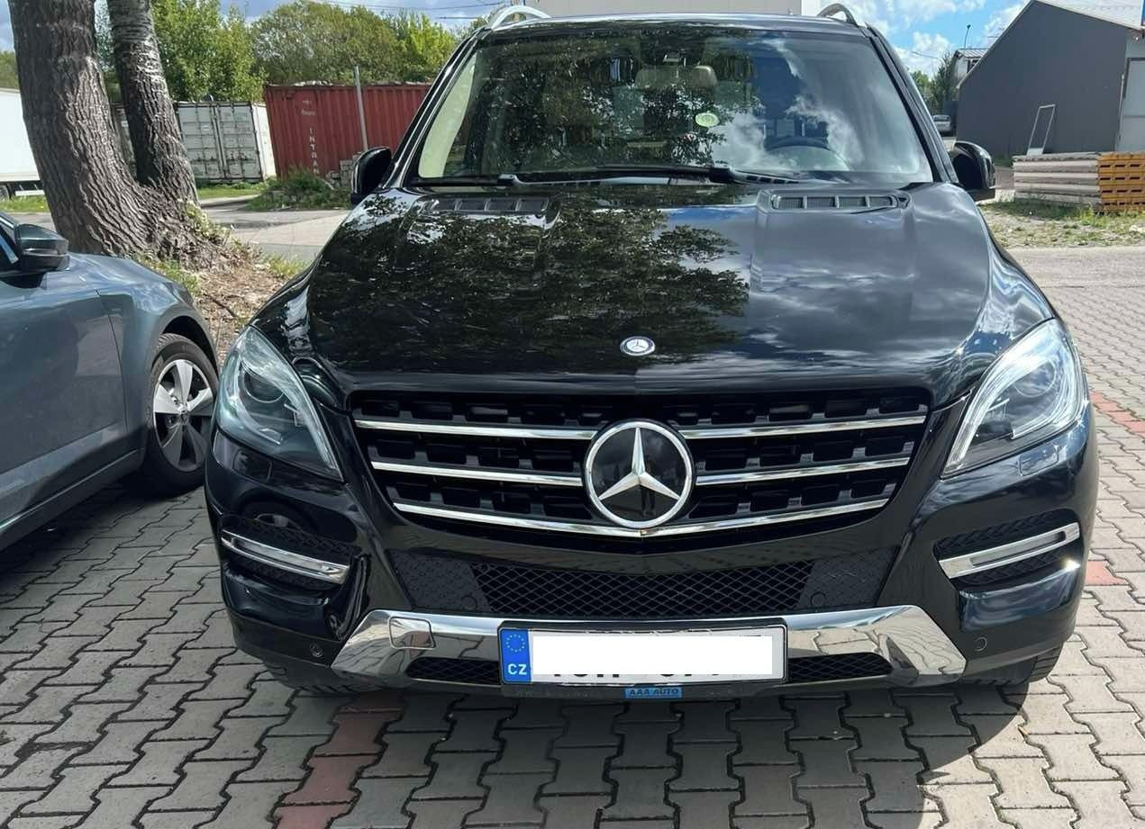 Mercedes-Benz ML, ML350 BLUETEC - fotka 3