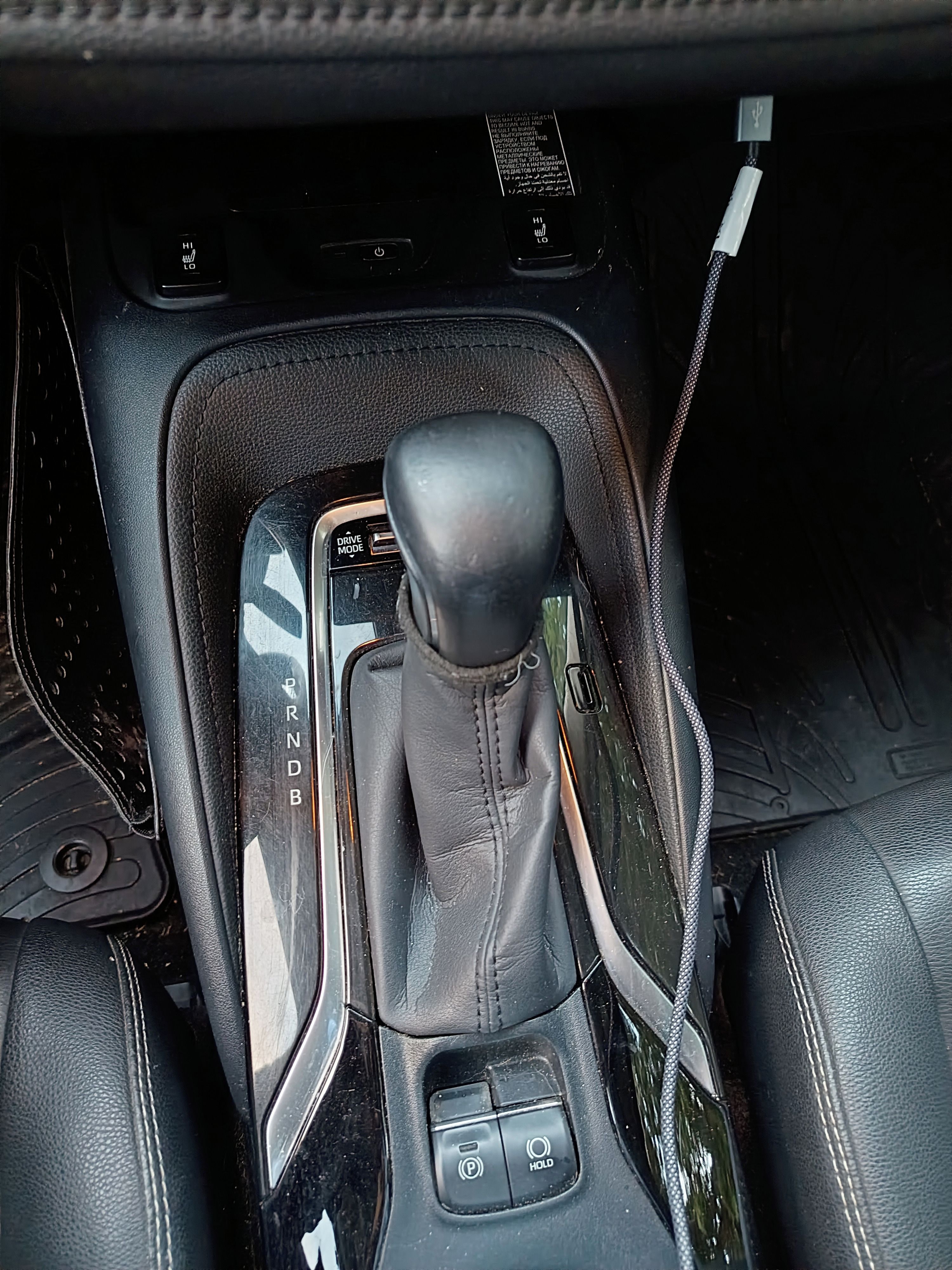 Toyota Corolla, Corolla1.8 hybrid Executiv - fotka 5