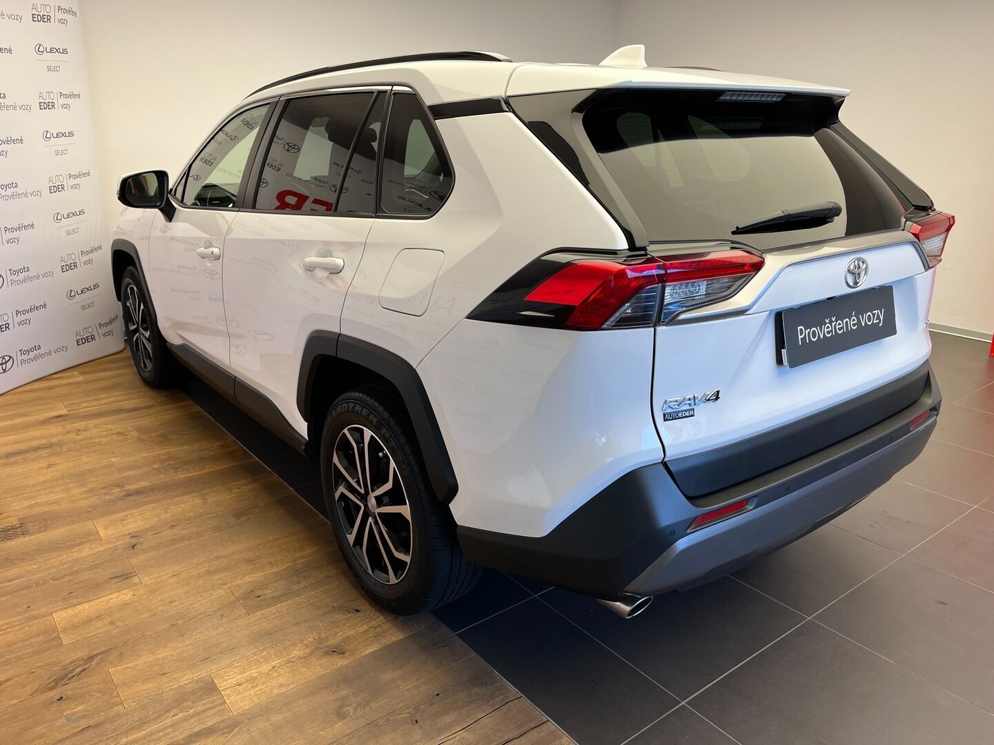 Toyota Rav4, 2.0 - 1 CVT Comfort + Style - fotka 6