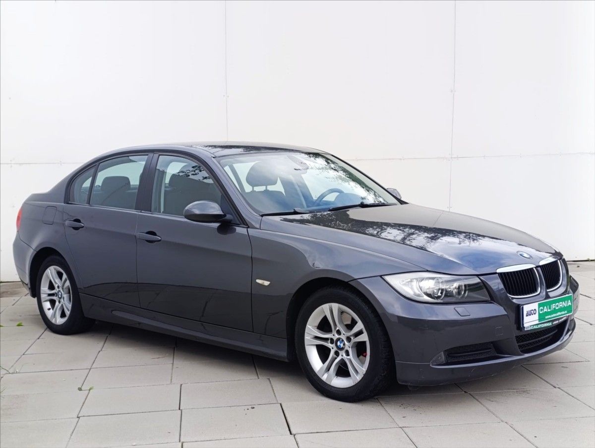 BMW Řada 3, 2,0 d 130kW Aut.klima Tempomat - fotka 5