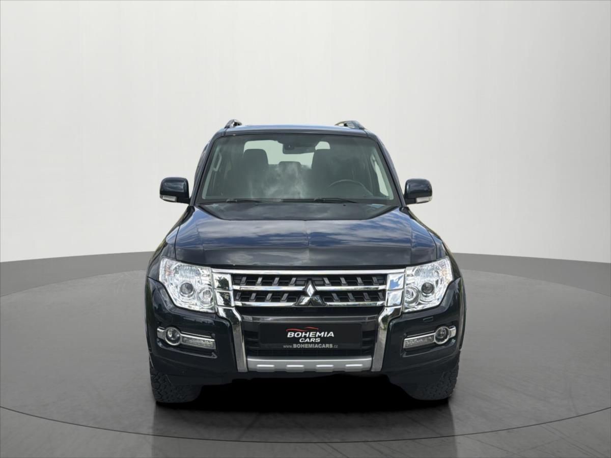 Mitsubishi Pajero, 3,2 DI-D ČR SERVIS NT - fotka 2