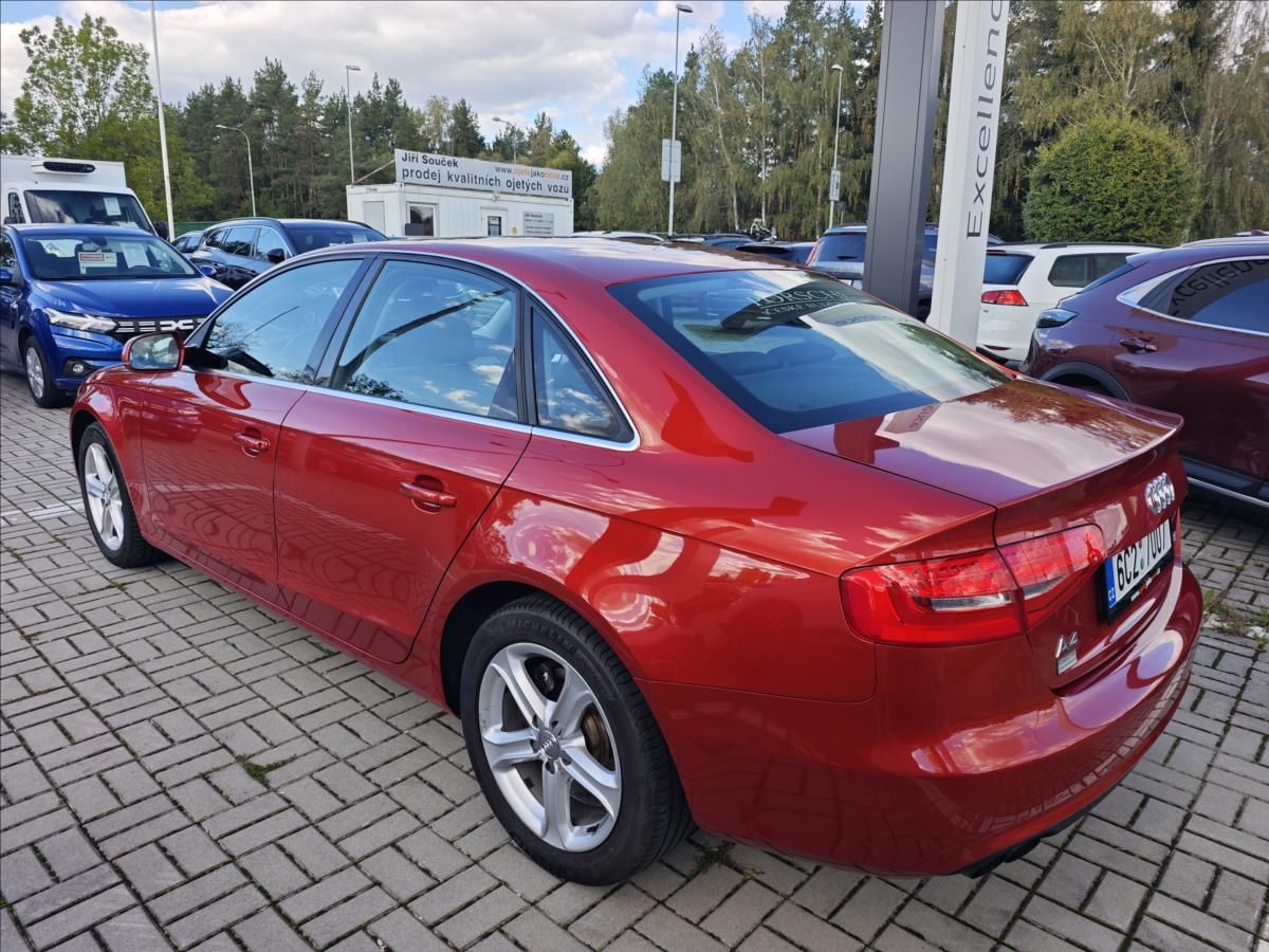 Audi A4, 1,8 TFSI 125kW  Edition - fotka 4