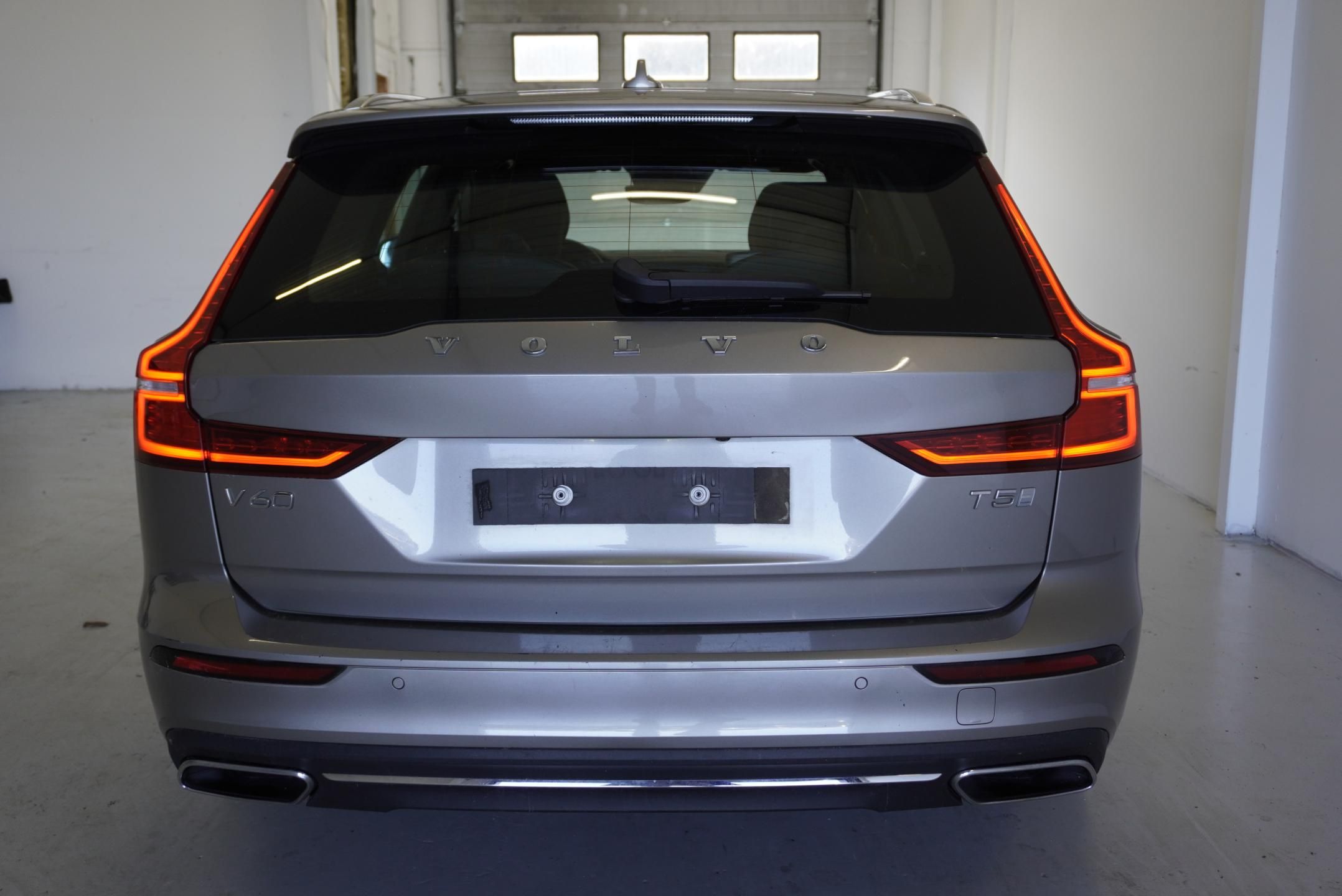 Volvo V60, T5 INSCRIPTION AUT. - fotka 6