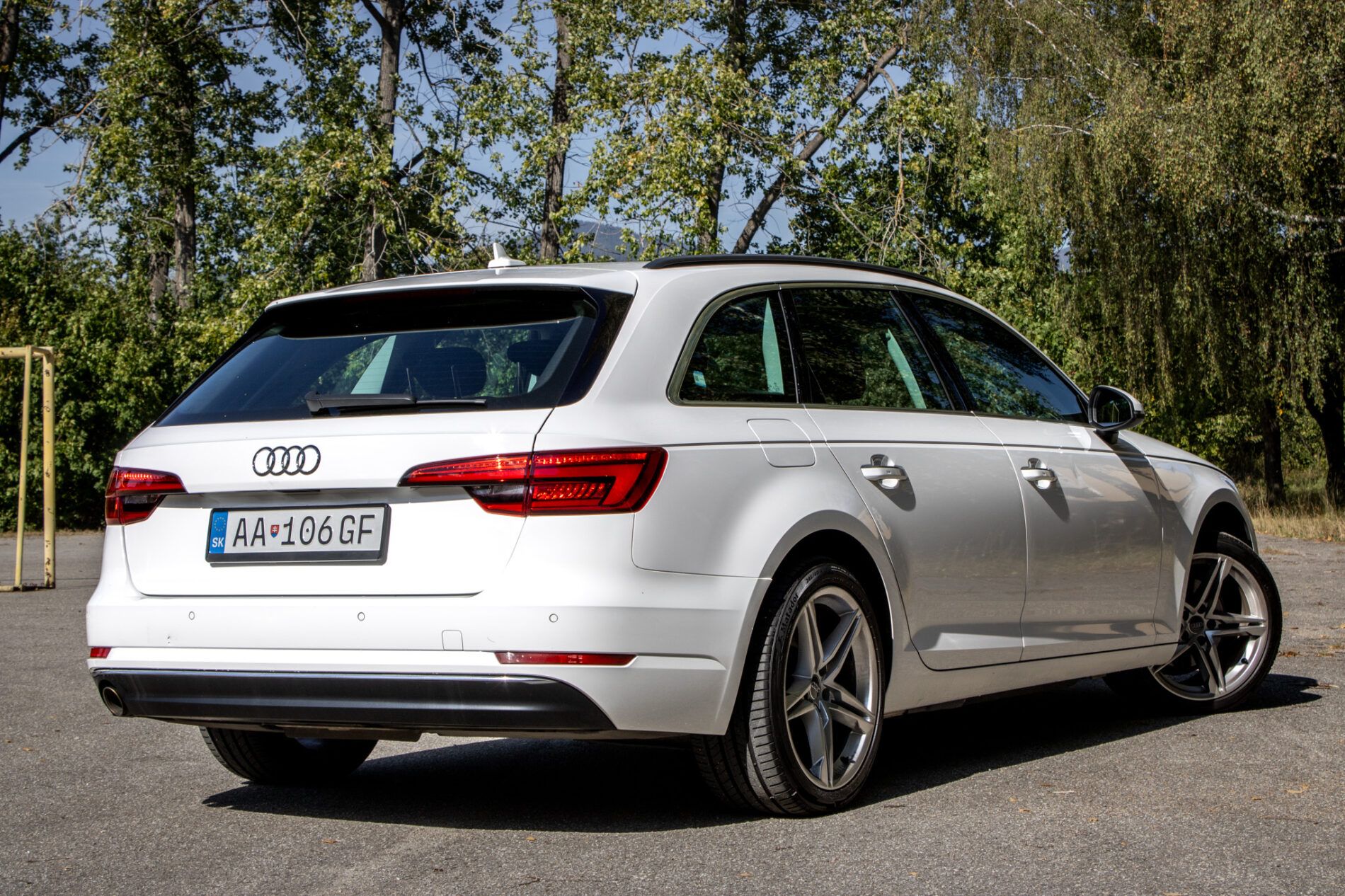 Audi A4 Avant - fotka 5