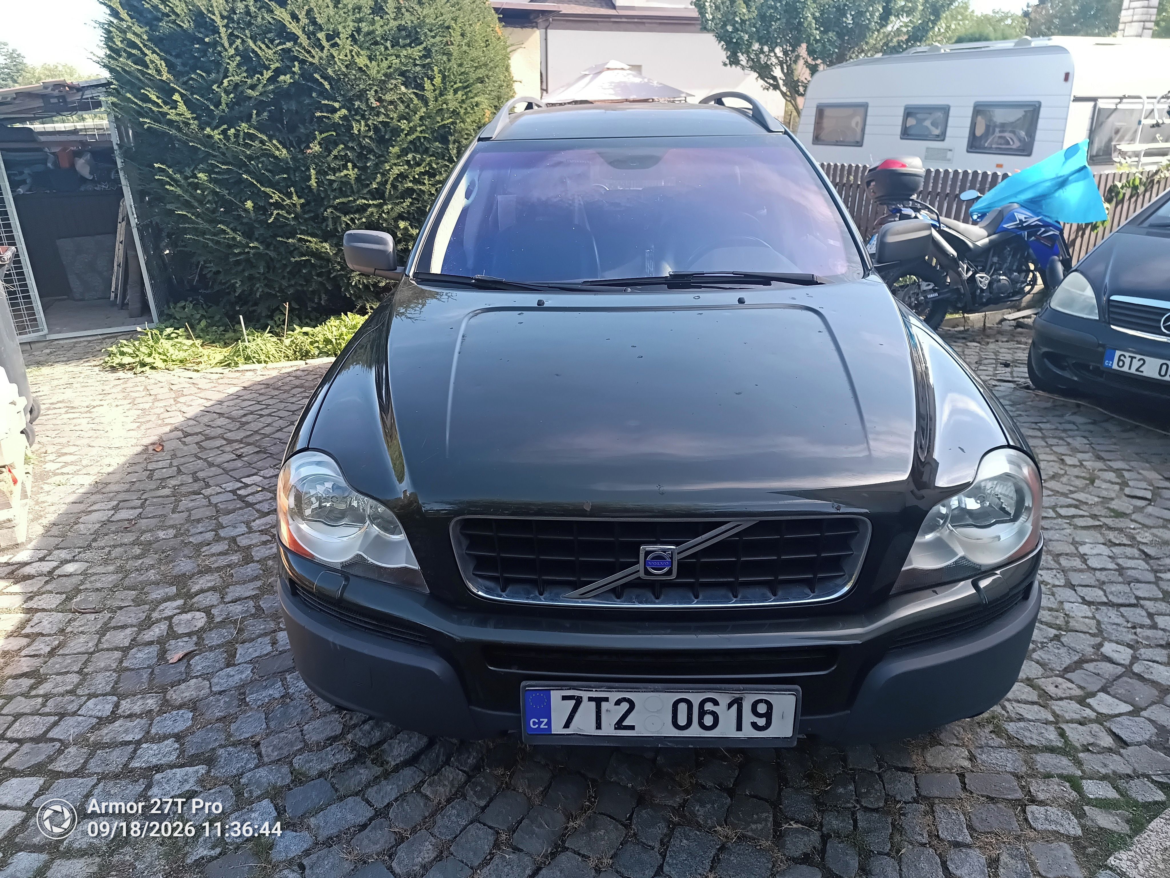 Volvo XC90, 2,5T Benzín/LPG 7 míst TZ - fotka 3