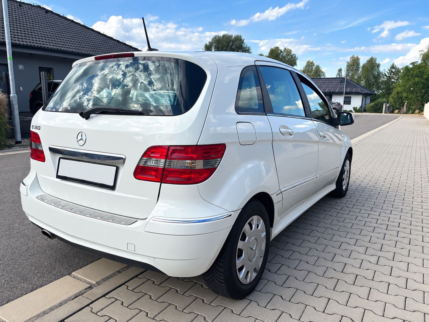 Mercedes-Benz Třídy B, Mercedes-Benz B 160 AUTOMAT - fotka 5