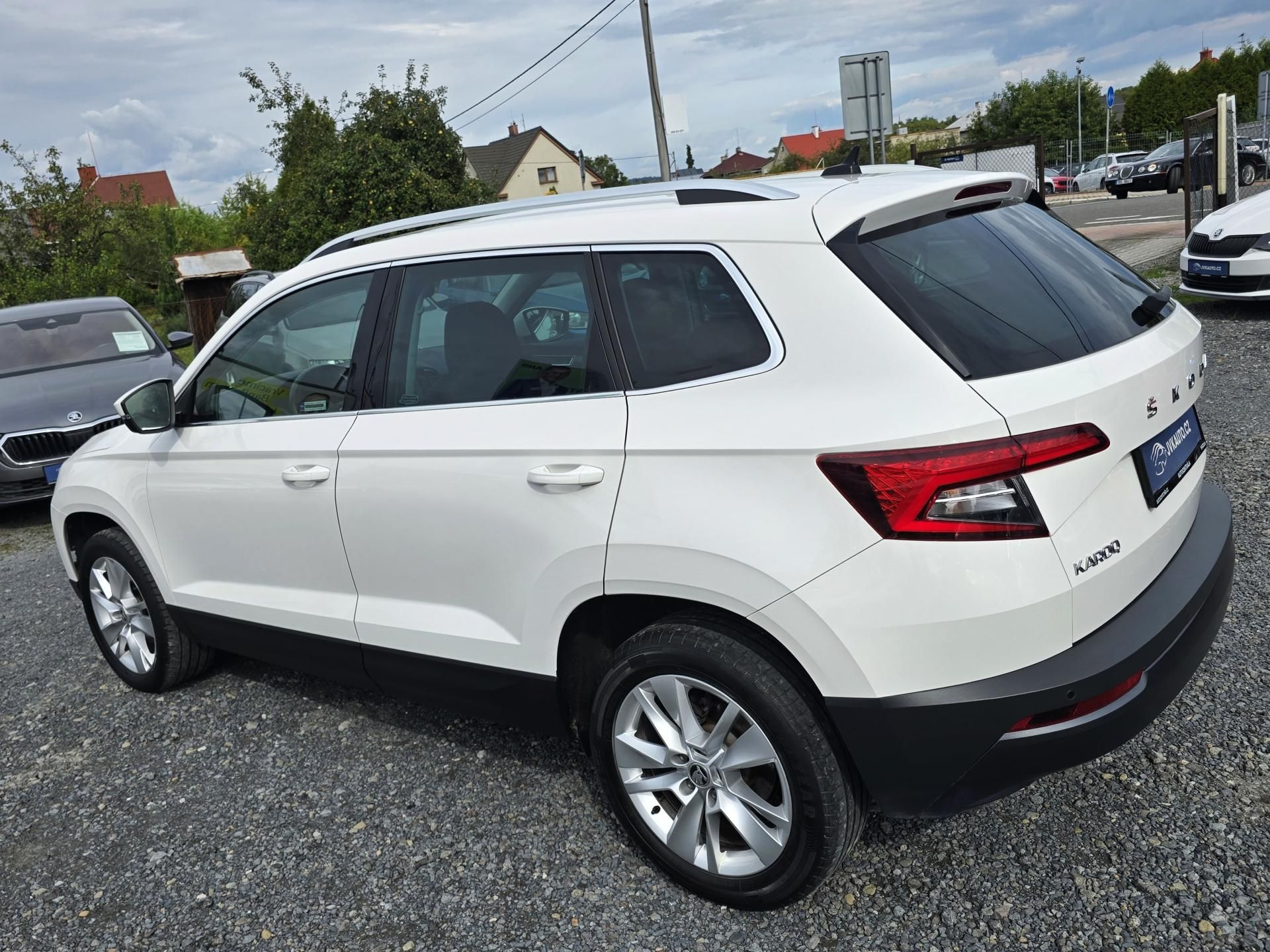 Škoda Karoq, 1,5TSI 110KW DSG STYLE+ NEHAVR - fotka 4