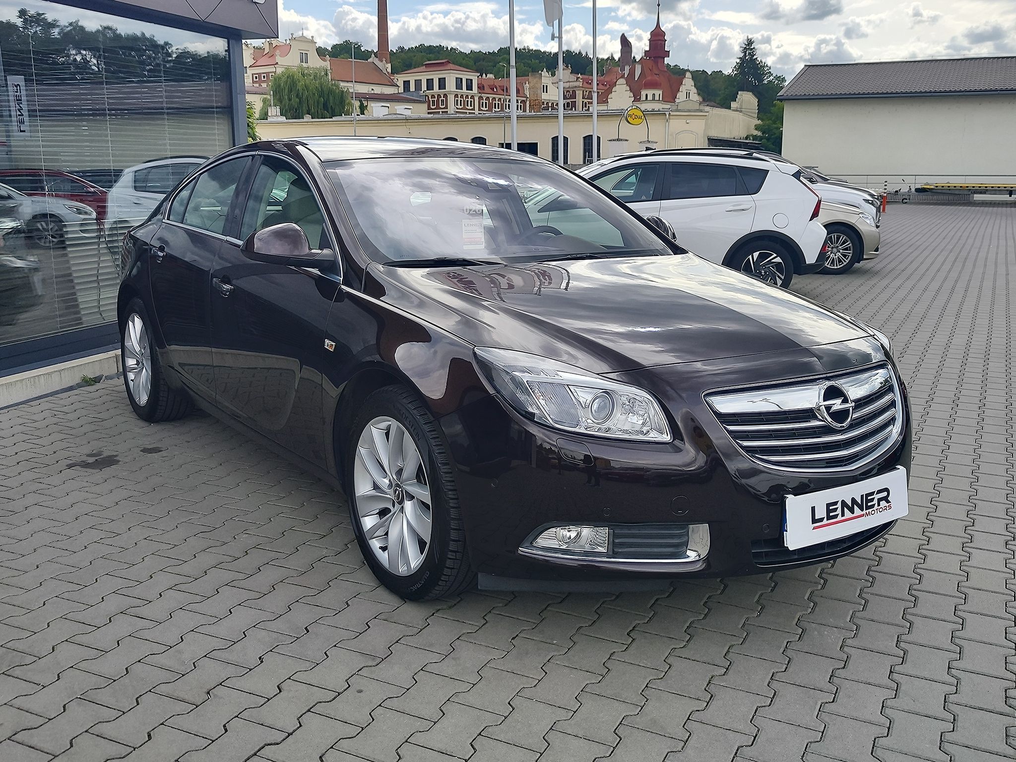 Opel Insignia, 2.0 Turbo/184kW Innovation 4x4 - fotka 3