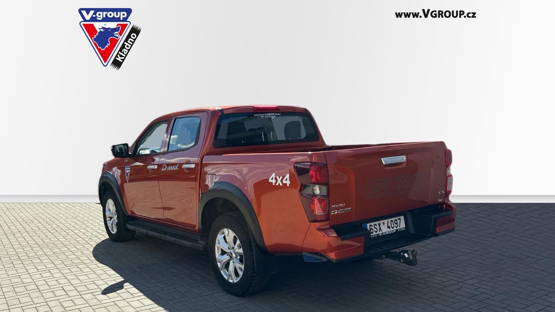 Isuzu D-Max, Double Cab LS 4x4 120kW AUT - fotka 3