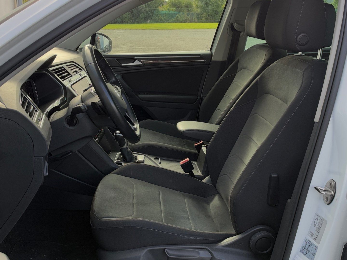 Volkswagen Tiguan, 1.4TSi e-Hybrid 180kW Elegance - fotka 4