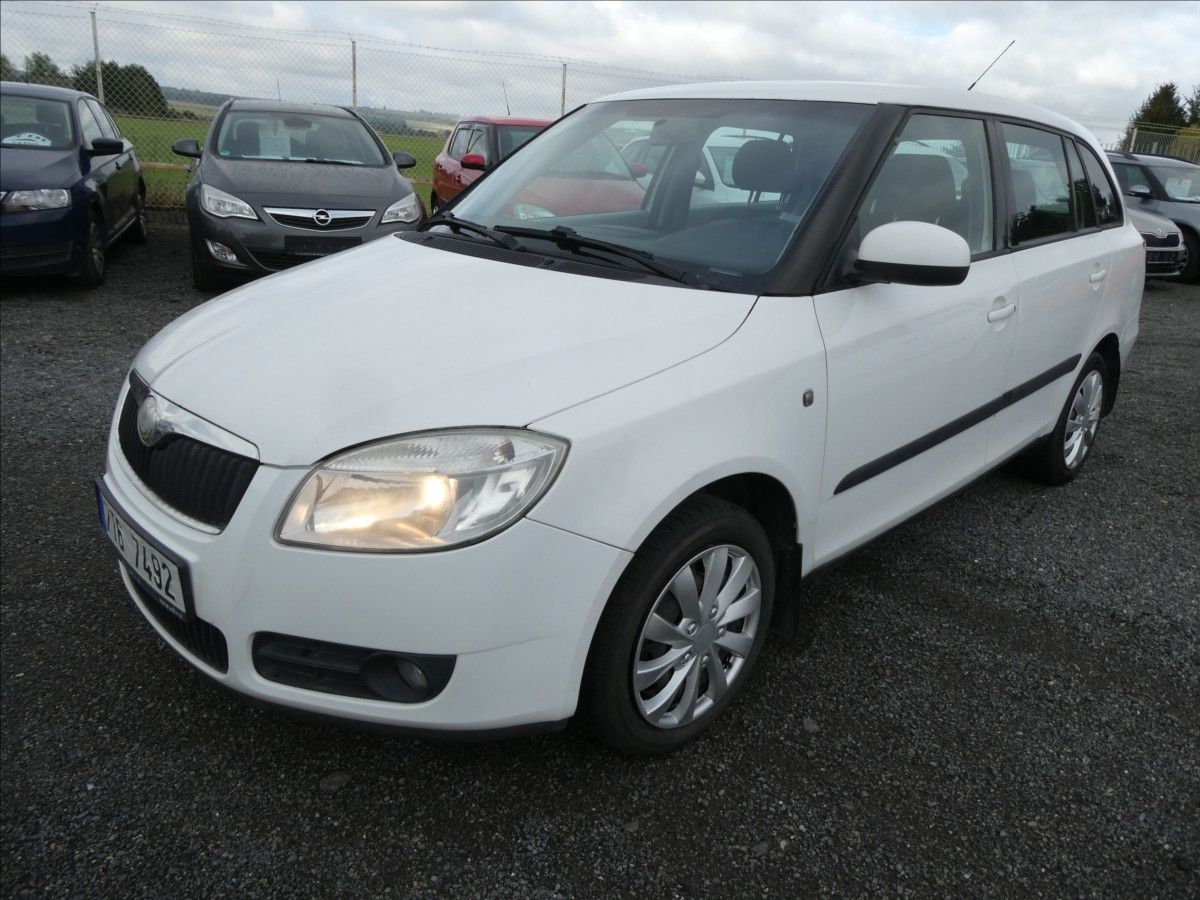 Škoda Fabia, 1,2 HTP 51kW Ambiente,DPH,klim - fotka 4