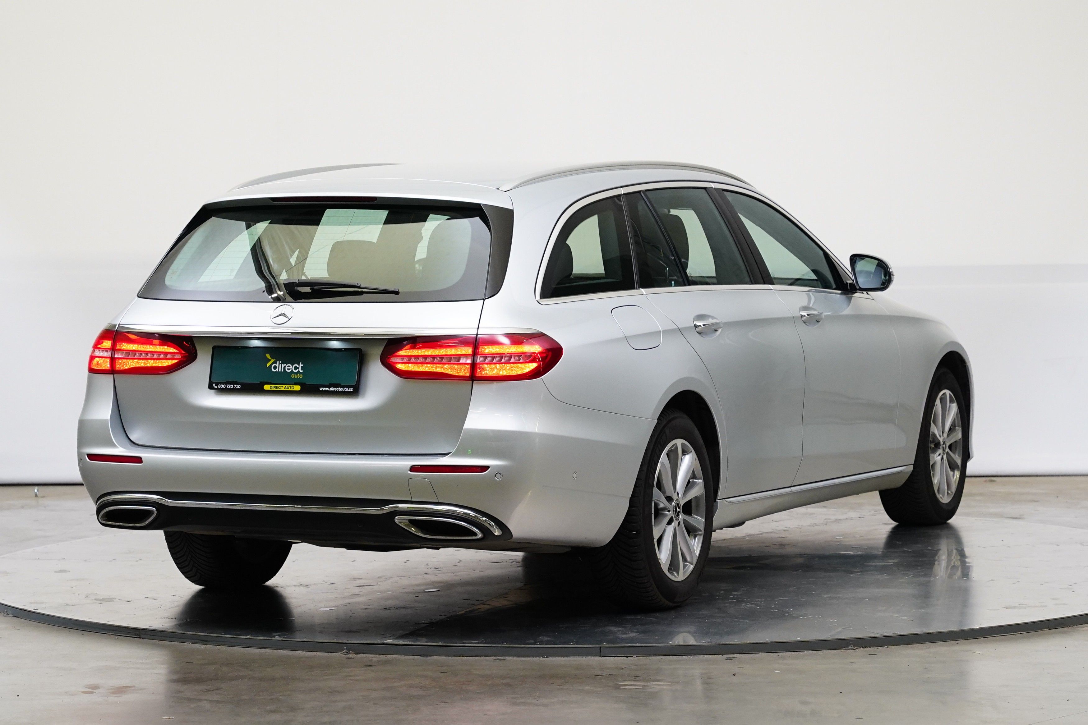 Mercedes-Benz Třídy E, 2.0 d 143 kW - fotka 2