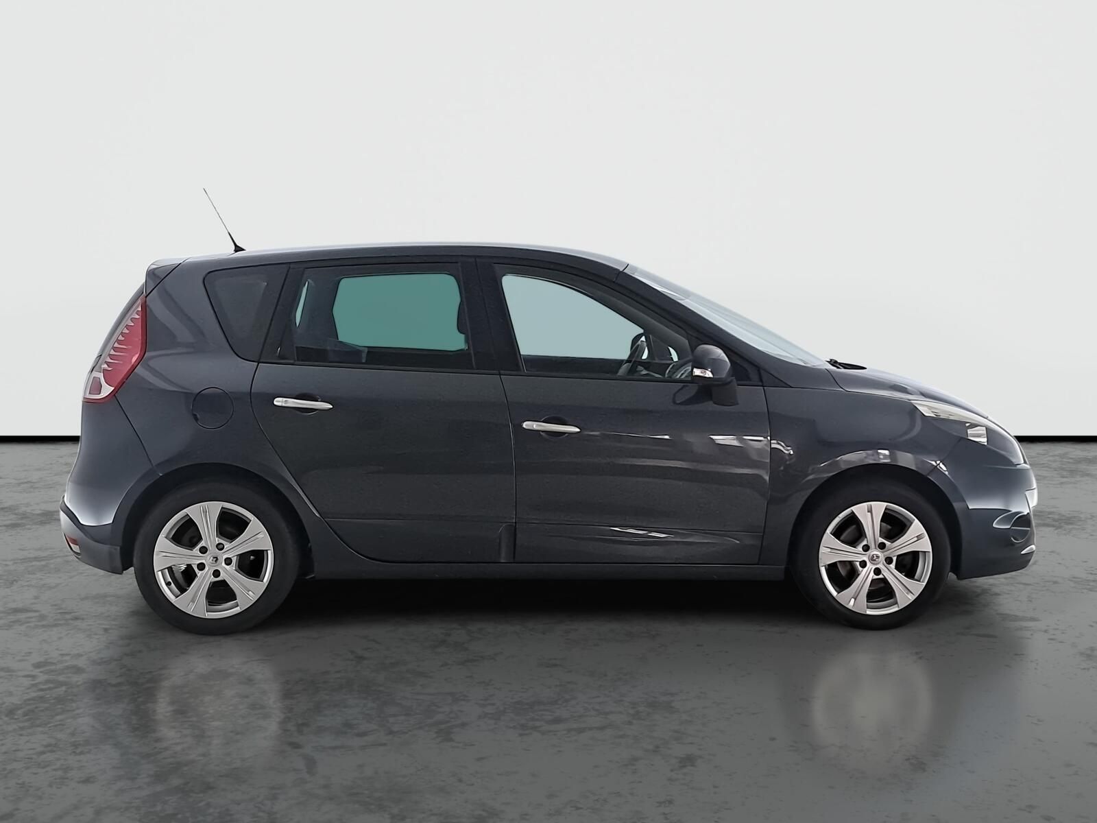 Renault Scénic, 1.9 dCi, Serv.kniha - fotka 6