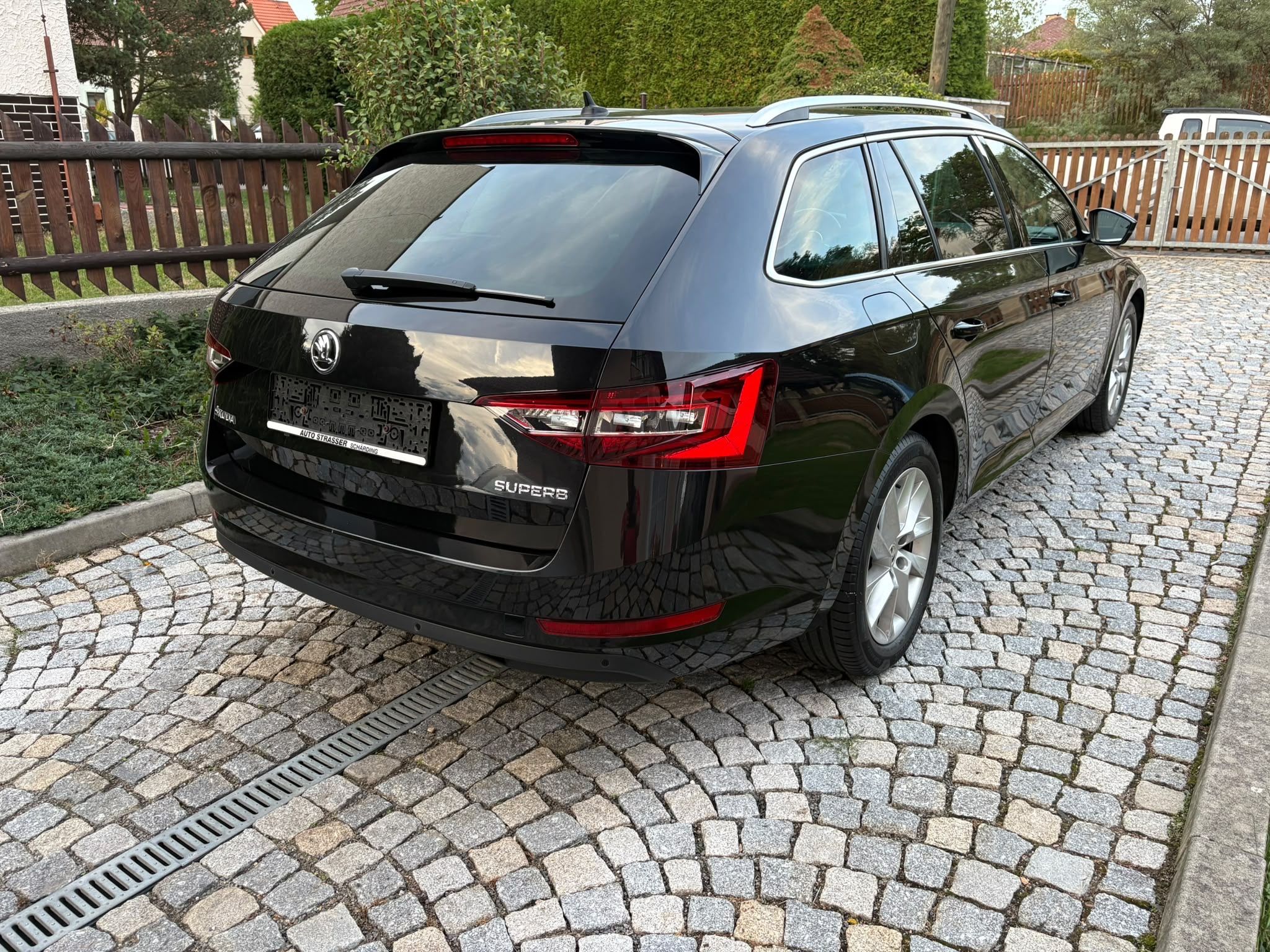 Škoda Superb, III kombi Style 2,0 TDI 110 KW - fotka 6