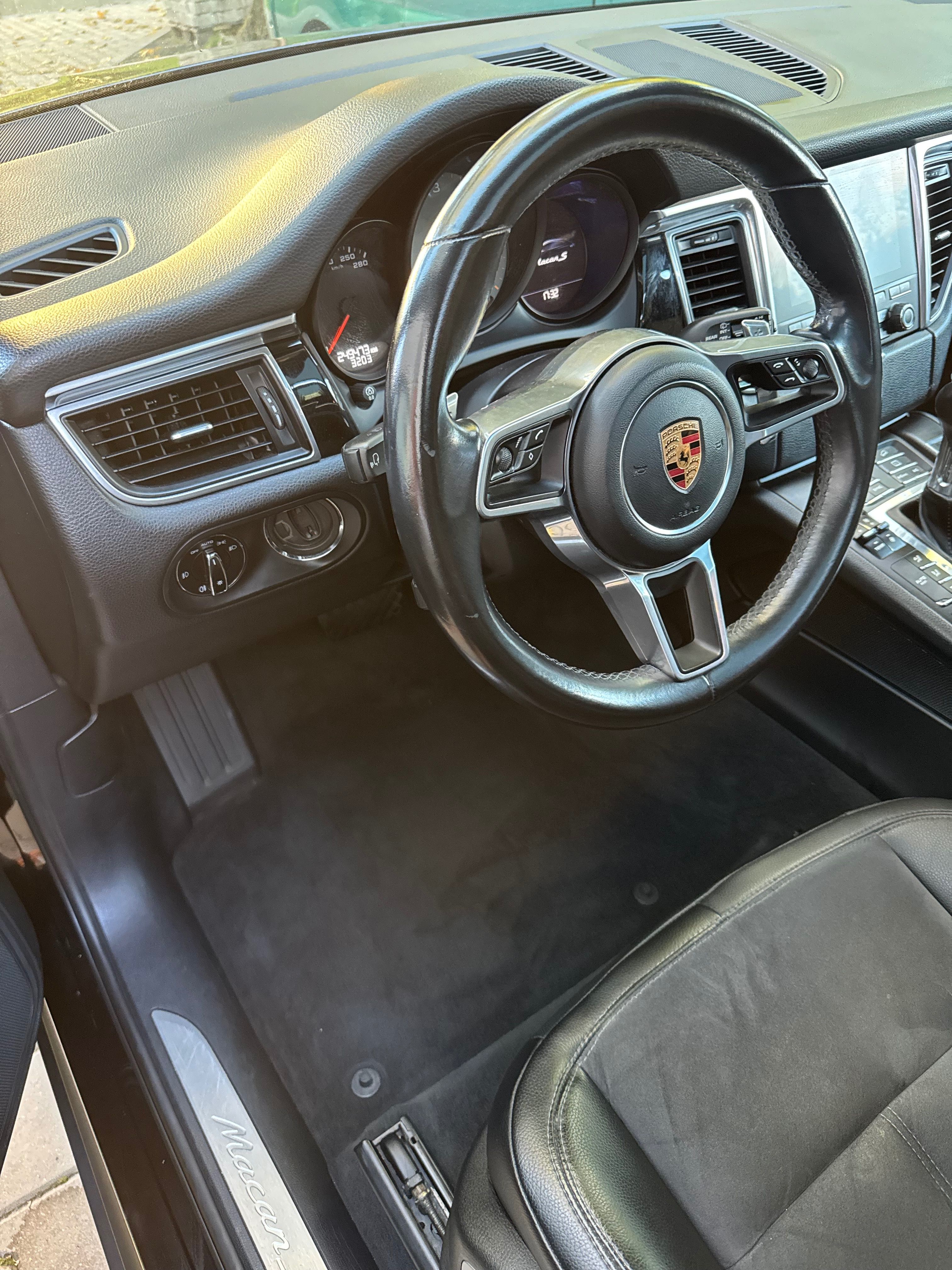 Porsche Macan, Porsche Macan 2016 - fotka 6