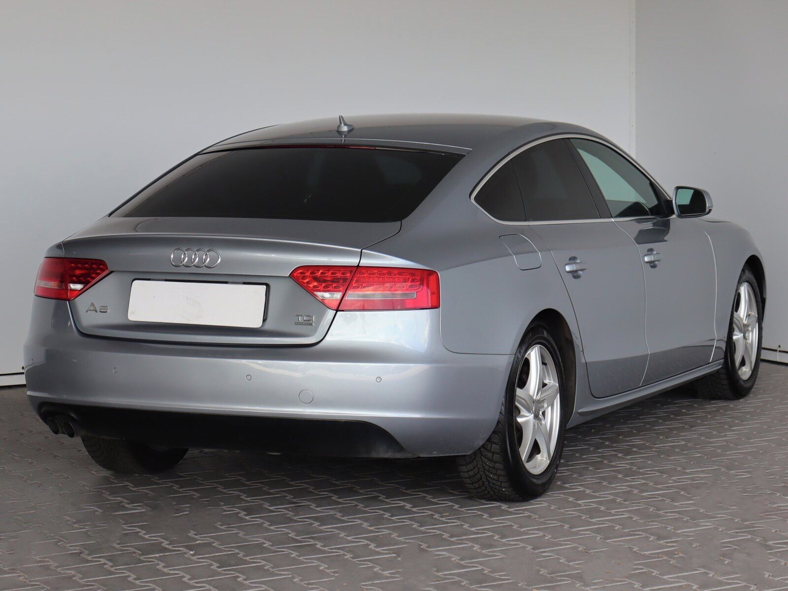Audi A5, 2.0 TDI, S-Line, 4X4 - fotka 5