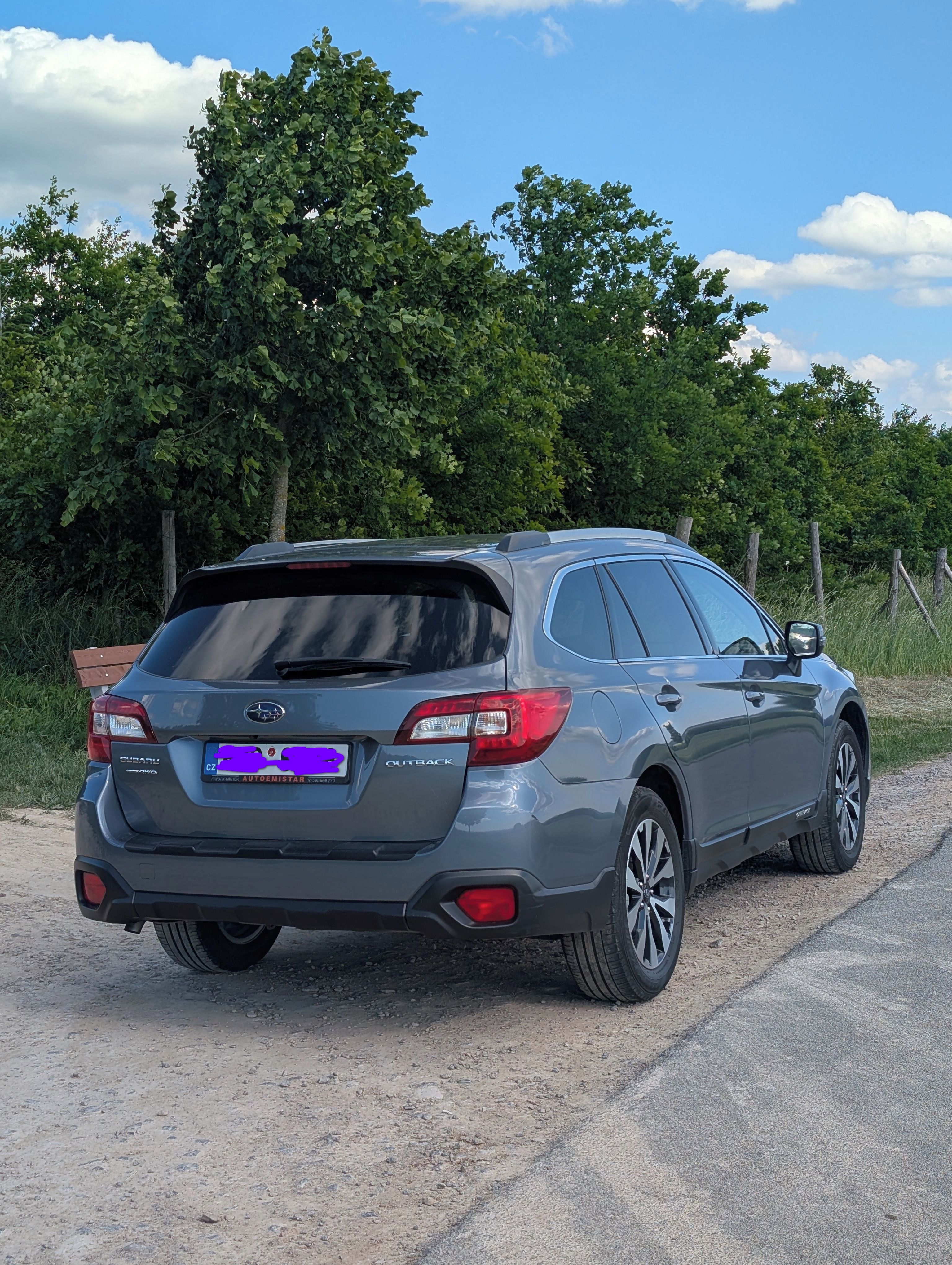 Subaru Outback, Subaru Outback 2,5i sport, DPH - fotka 4