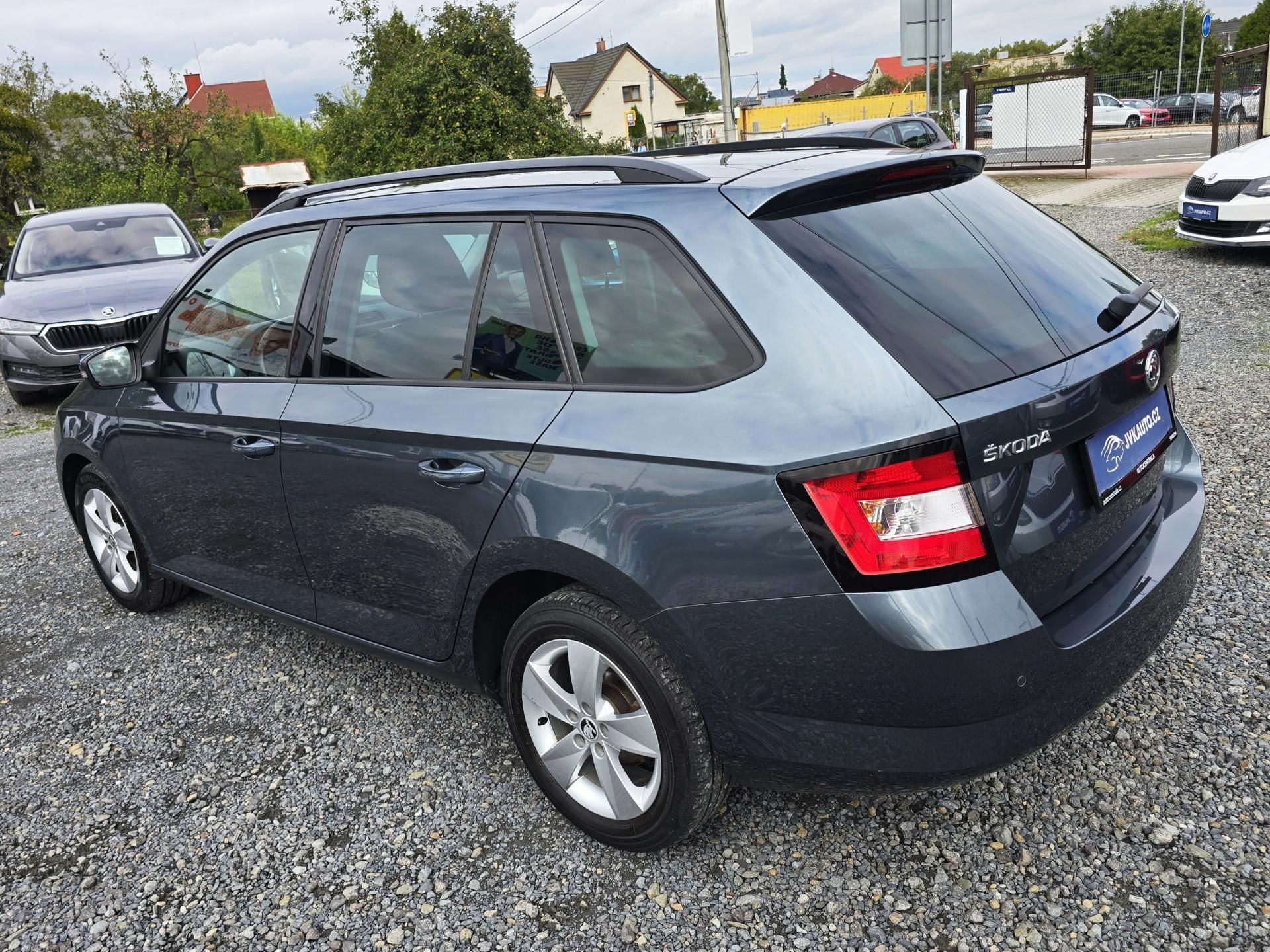 Škoda Fabia, 1.2TSI NAVI 100% STAV 1Majitel - fotka 4